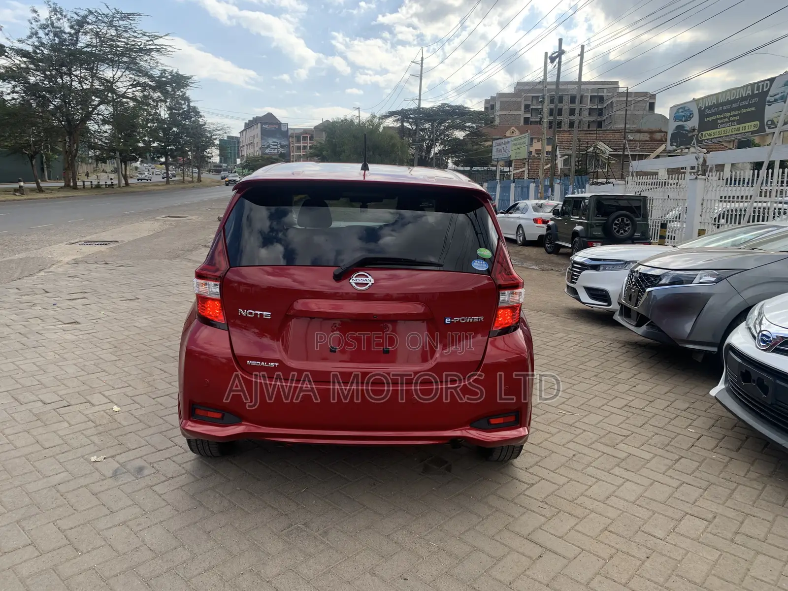 Nissan Note 1.2 Hybrid 2019 Red