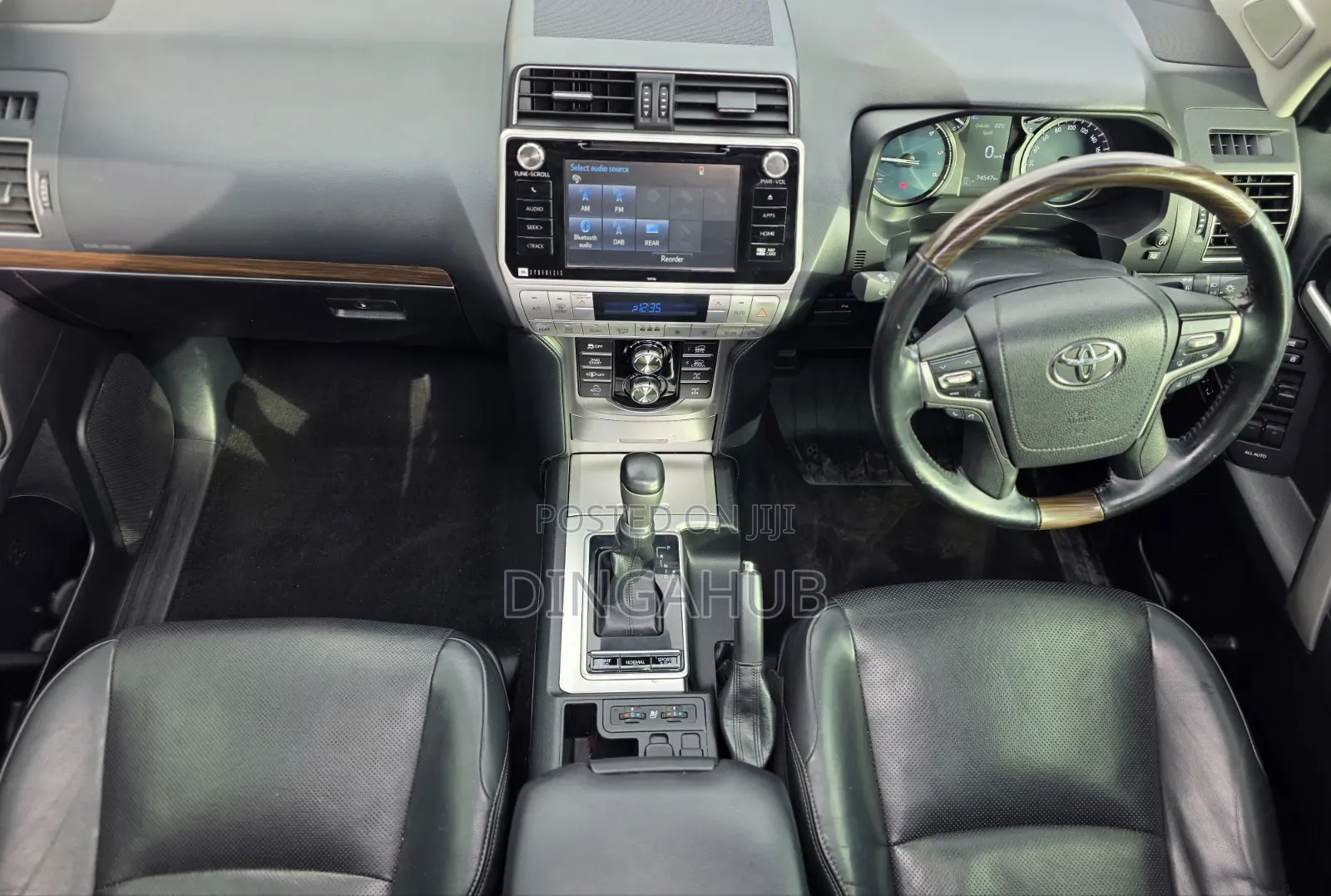 Toyota Land Cruiser Prado 2019 Gray