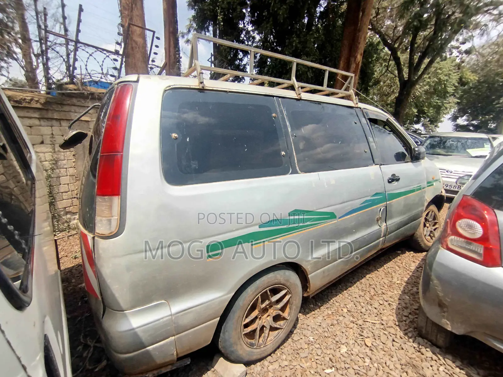 Toyota TownAce 2001 Silver