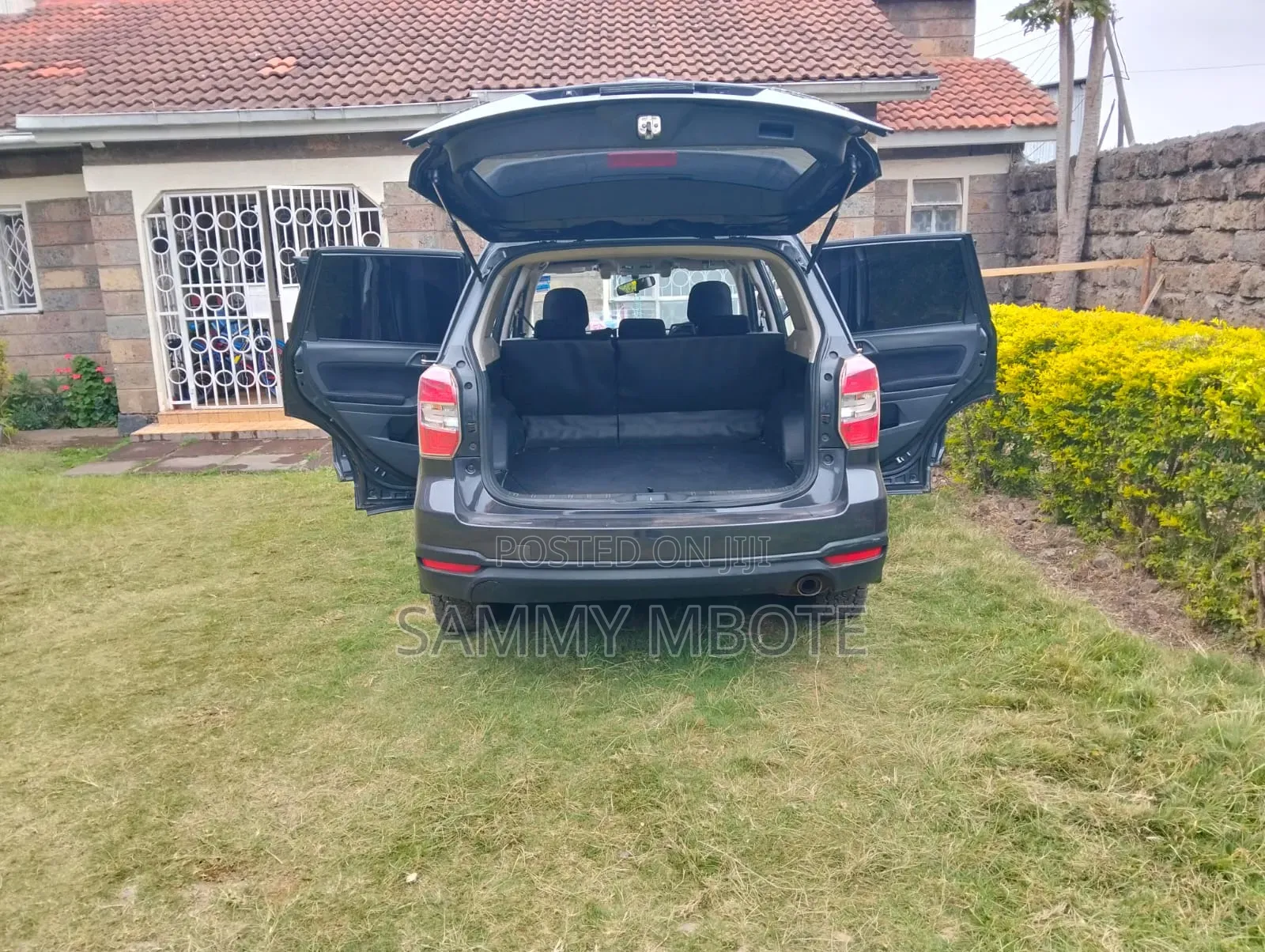 Subaru Forester 2013 Black