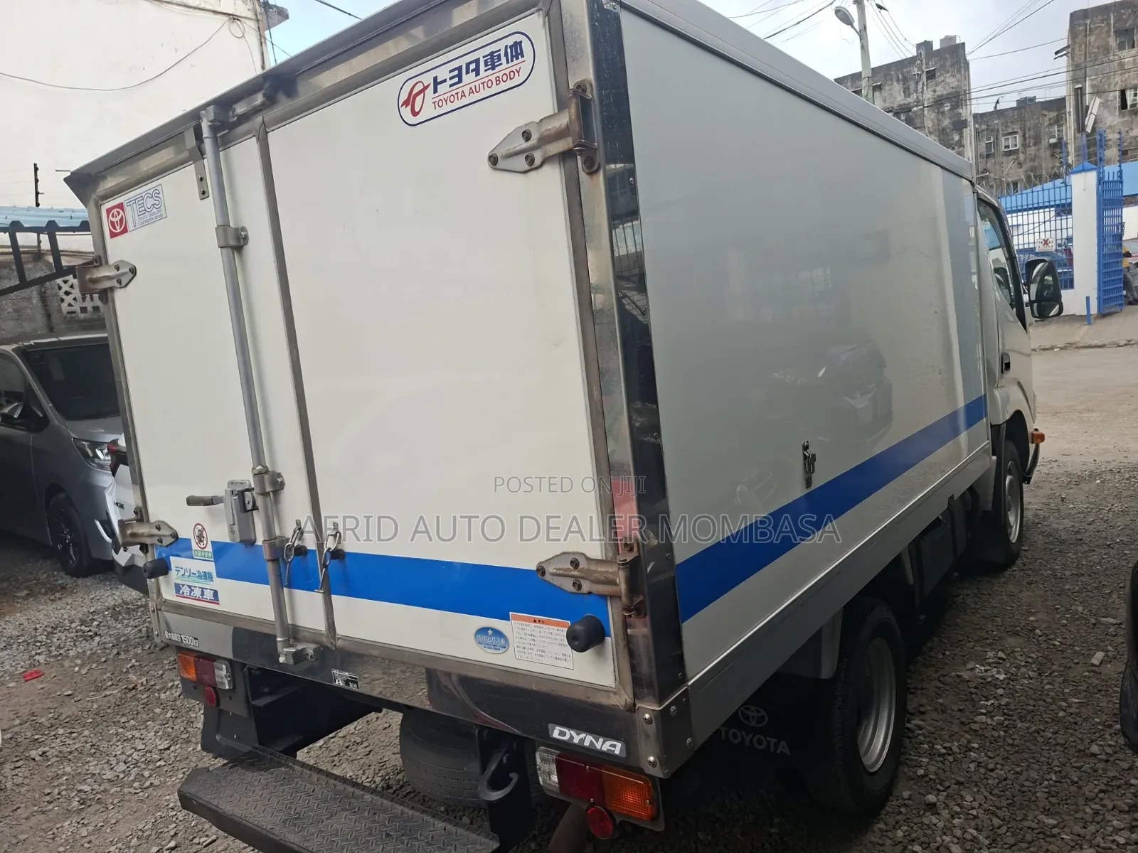 Toyota Dyna Freezer Body 2019