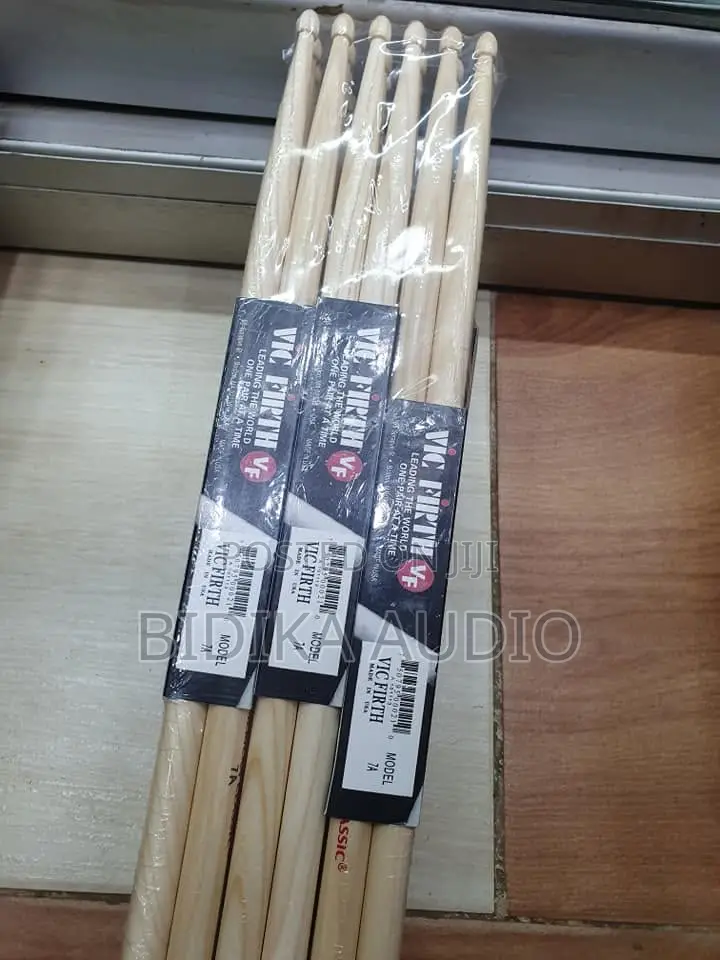 Vic Firth American Classic 7A Drumsticks