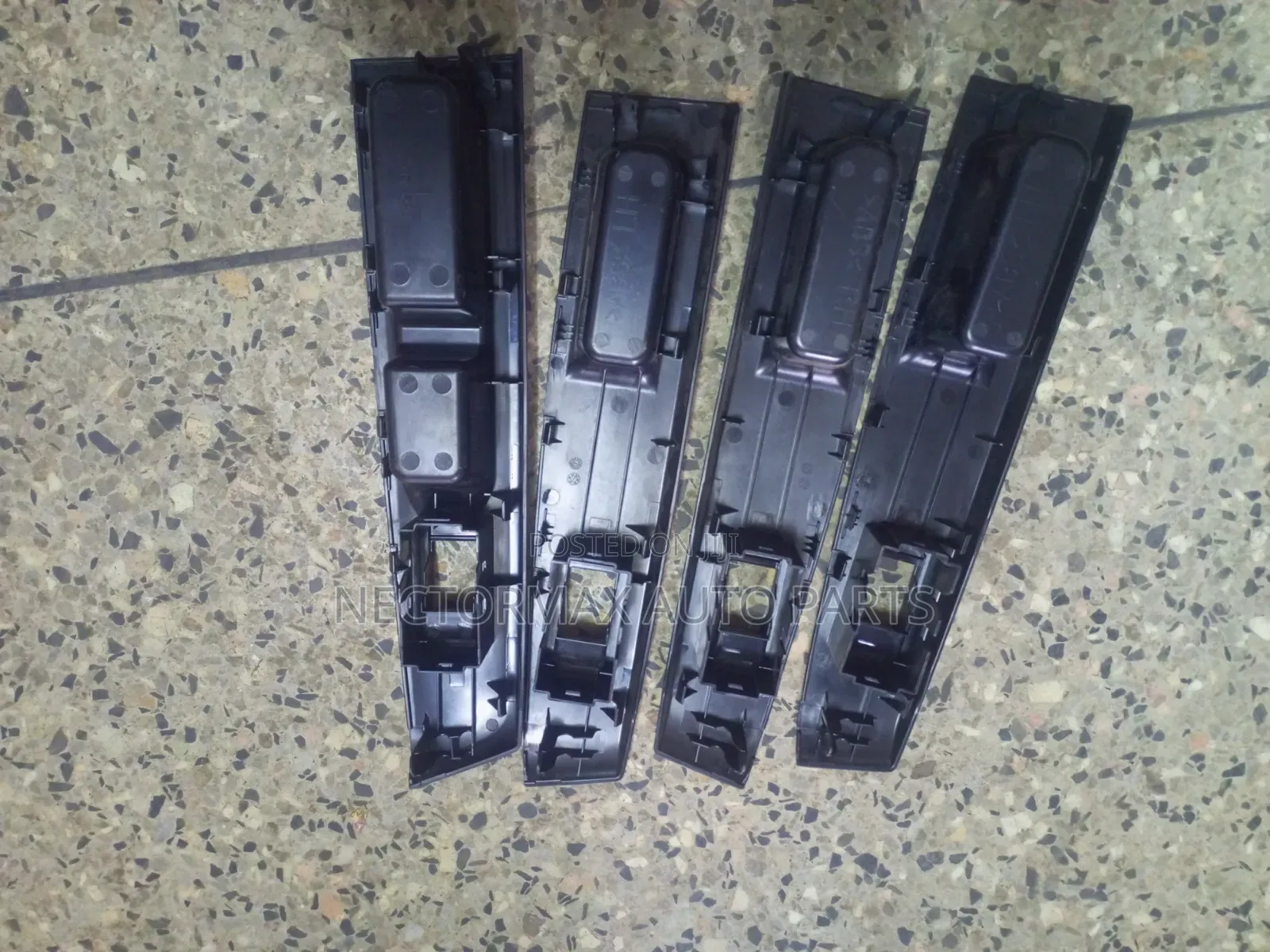 Vitz Switch Panes