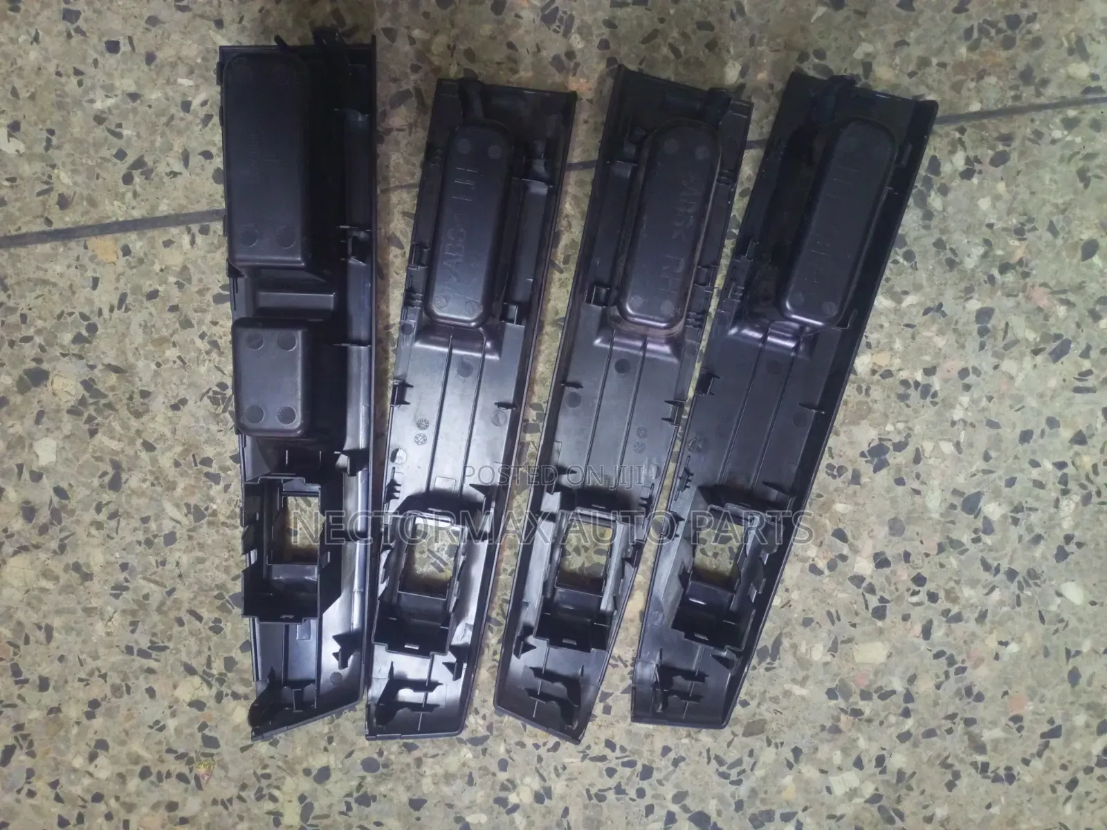 Vitz Switch Panes