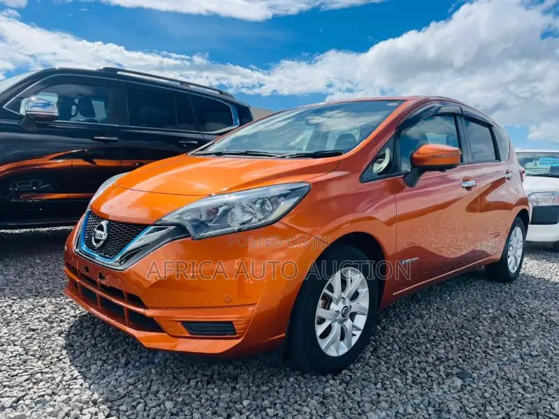 Nissan Note 2019 Orange