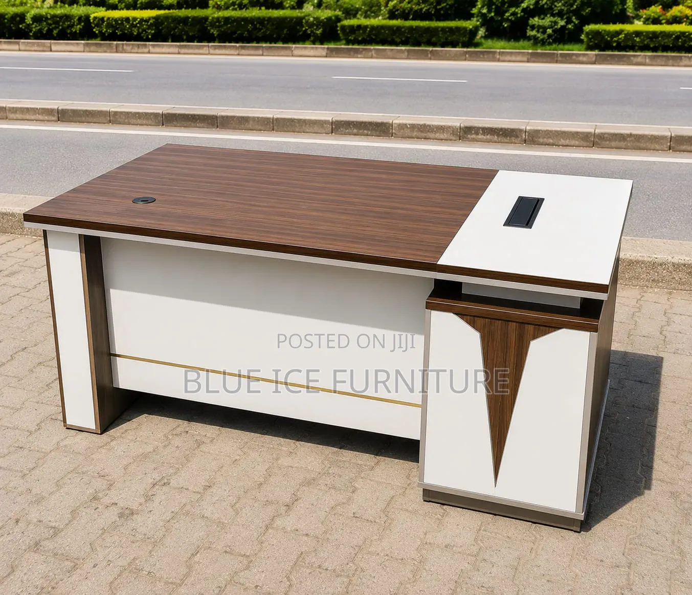 Premium Office Executive Desk With Cable Management Section