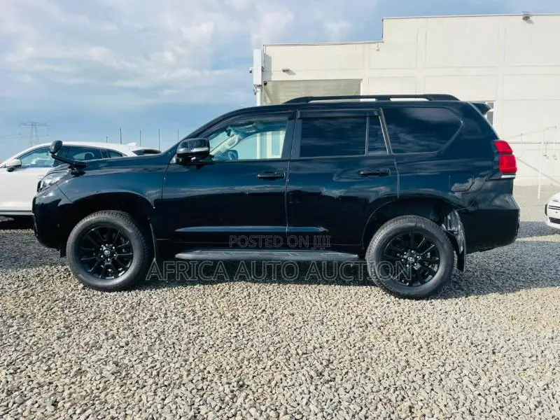 Toyota Land Cruiser Prado 4.0 Petrol TX 2021 Black