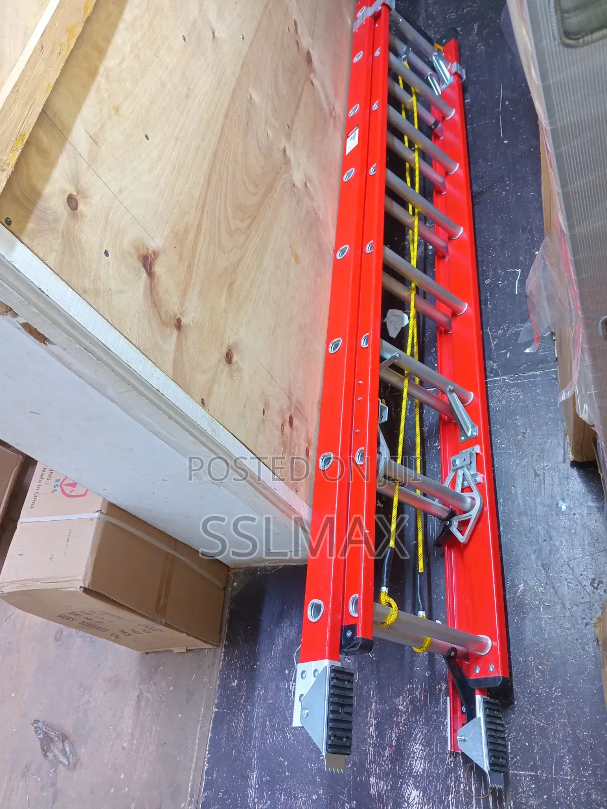 2×8 Extension Fiberglass Ladder 4.8mtrs