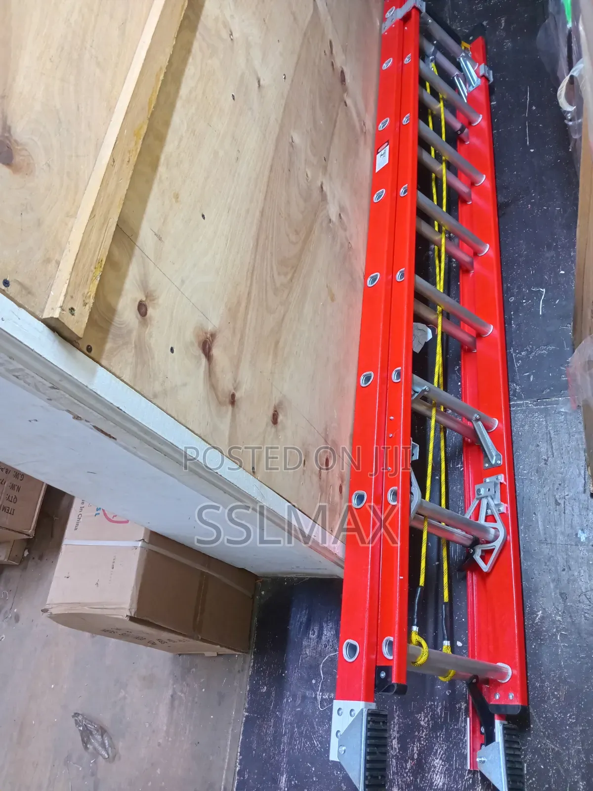2×8 Extension Fiberglass Ladder 4.8mtrs