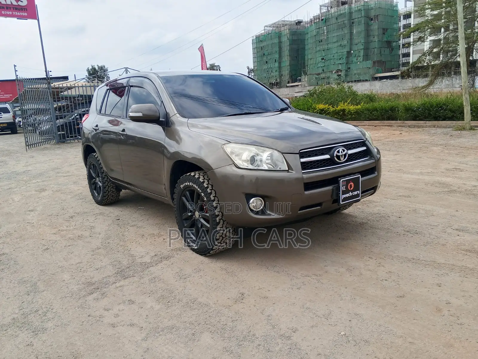 Toyota RAV4 2012 Gold
