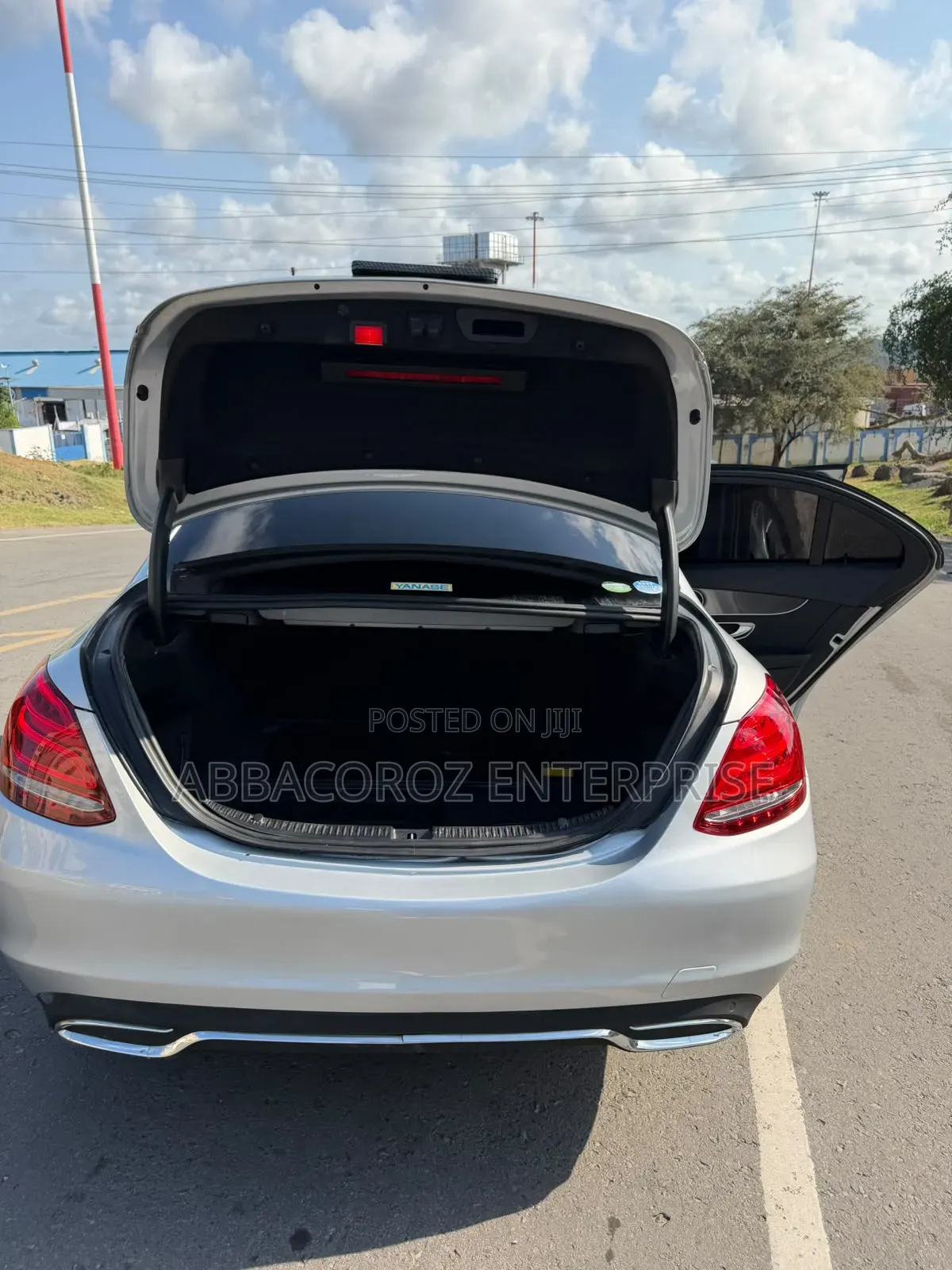 Mercedes-Benz C200 2018 Gray