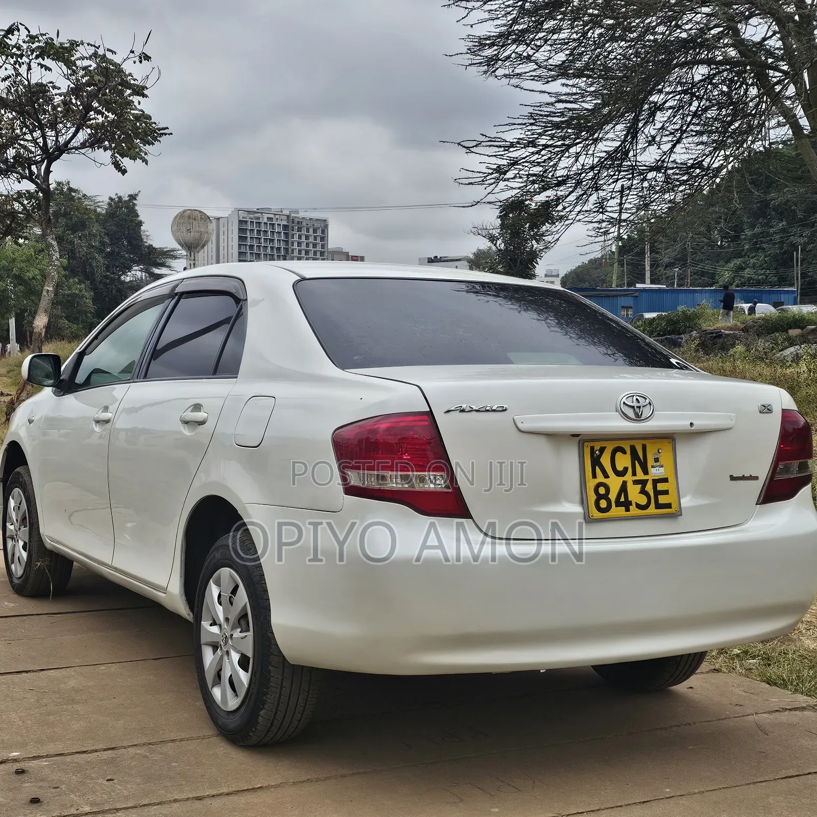 Toyota Axio 2010 White