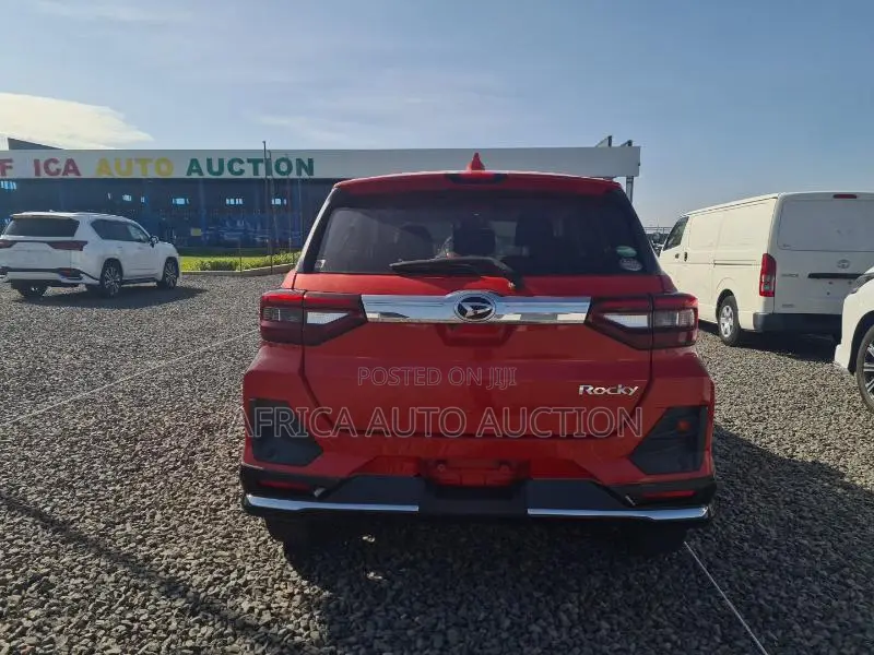 Daihatsu Rocky 2019 Red