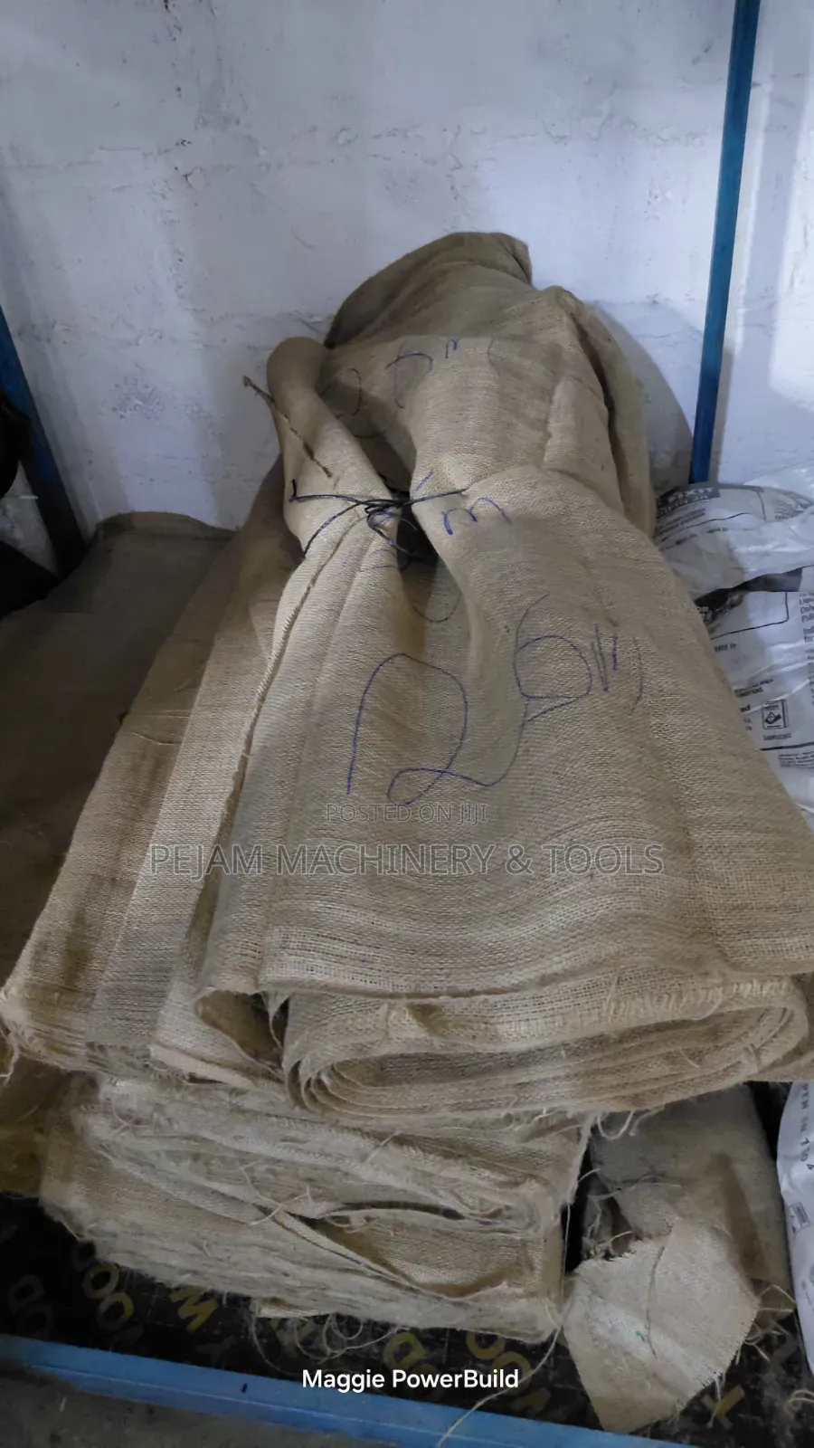 Hssian Clothe for Water Retention in Concrete Curing