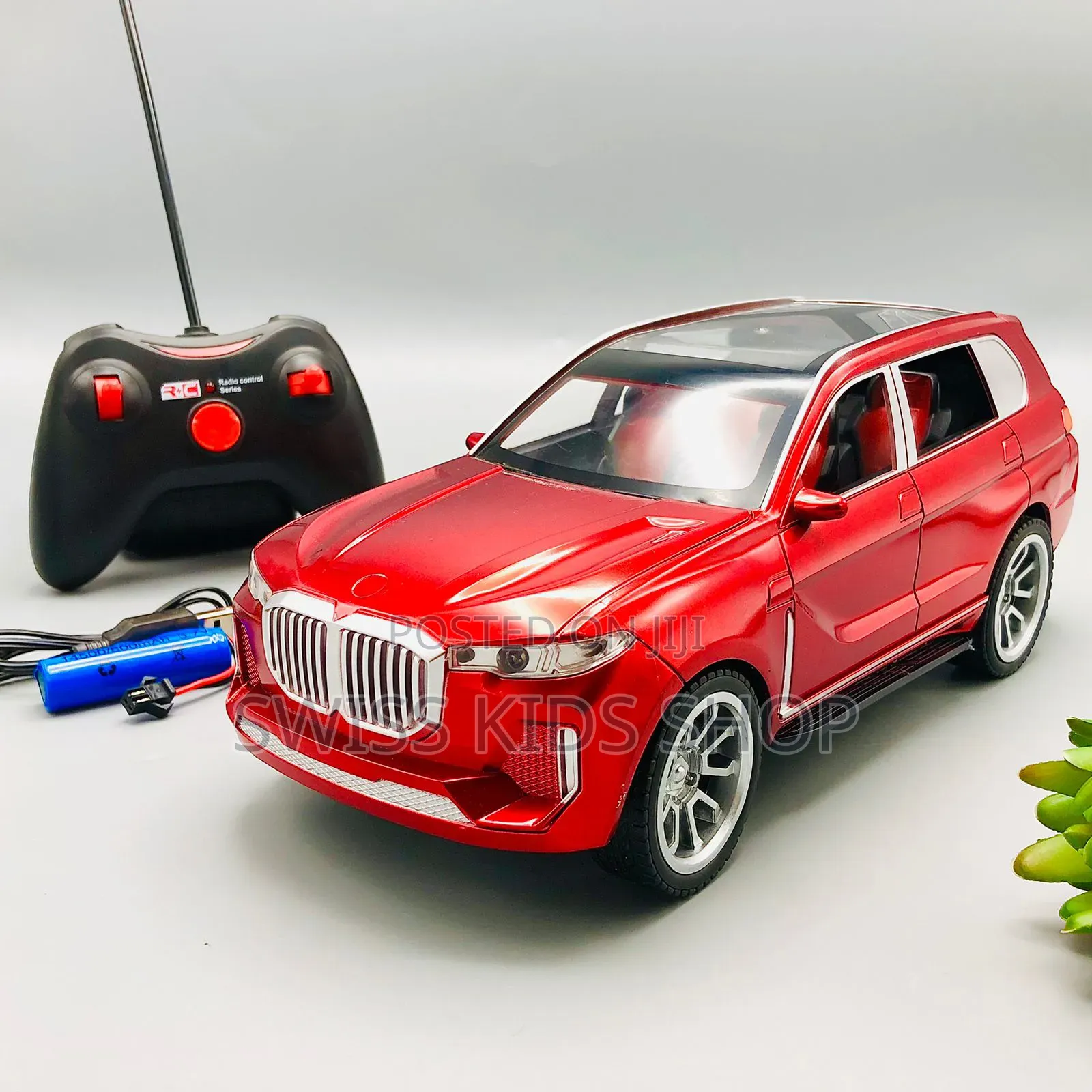 Remote Controlled BMW X7 Replica