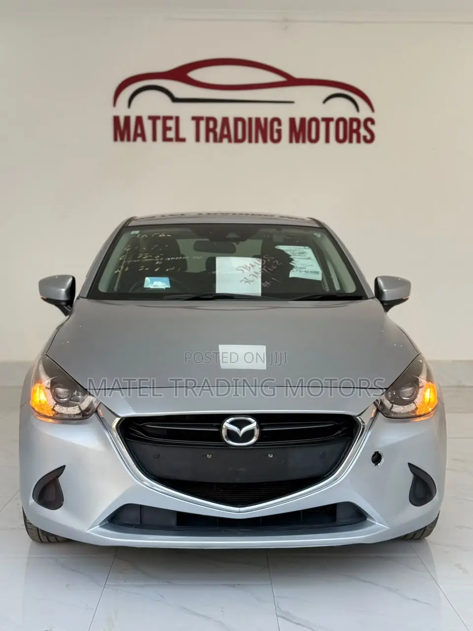 Mazda Demio 2017 Silver