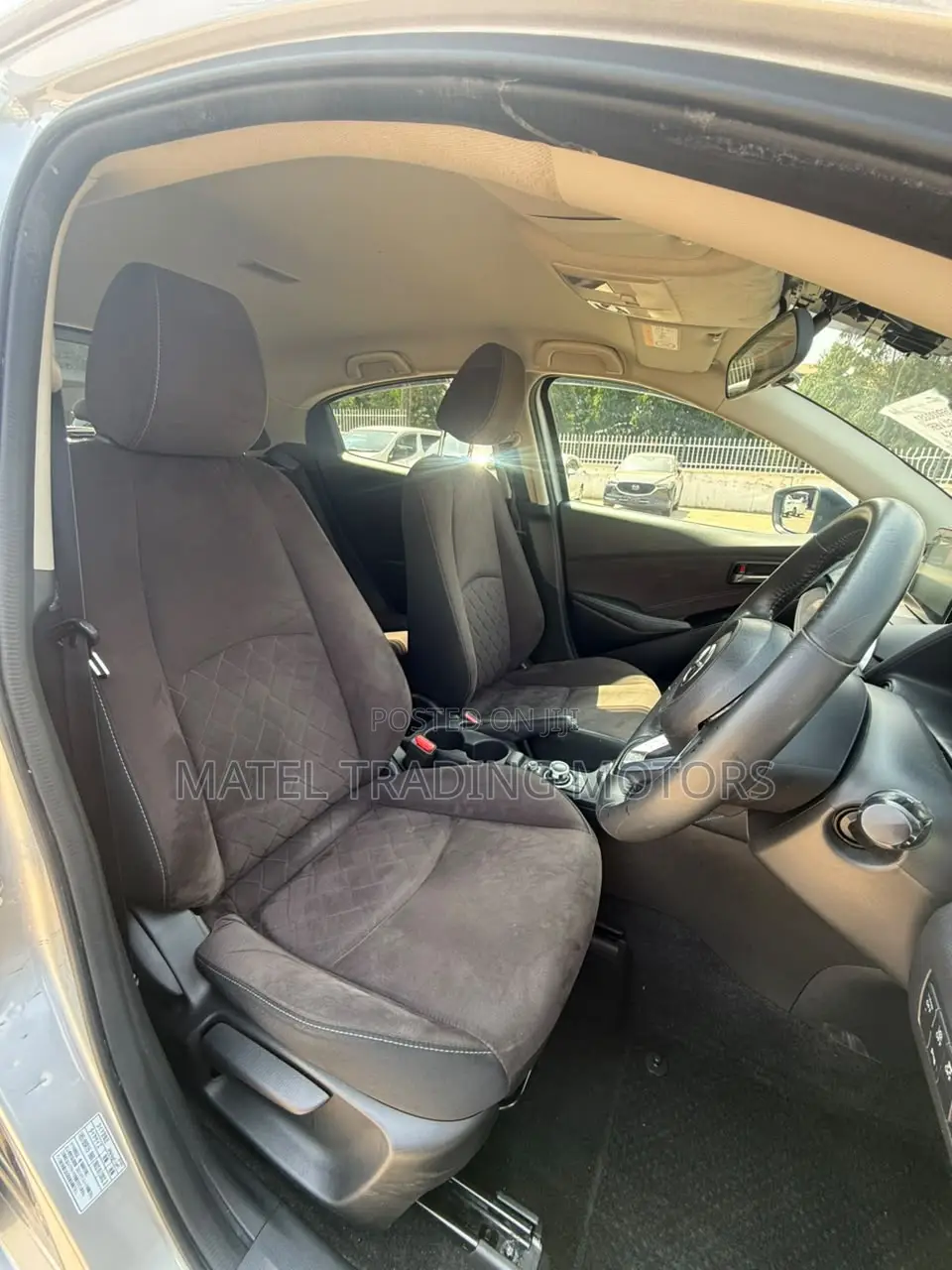 Mazda Demio 2017 Silver
