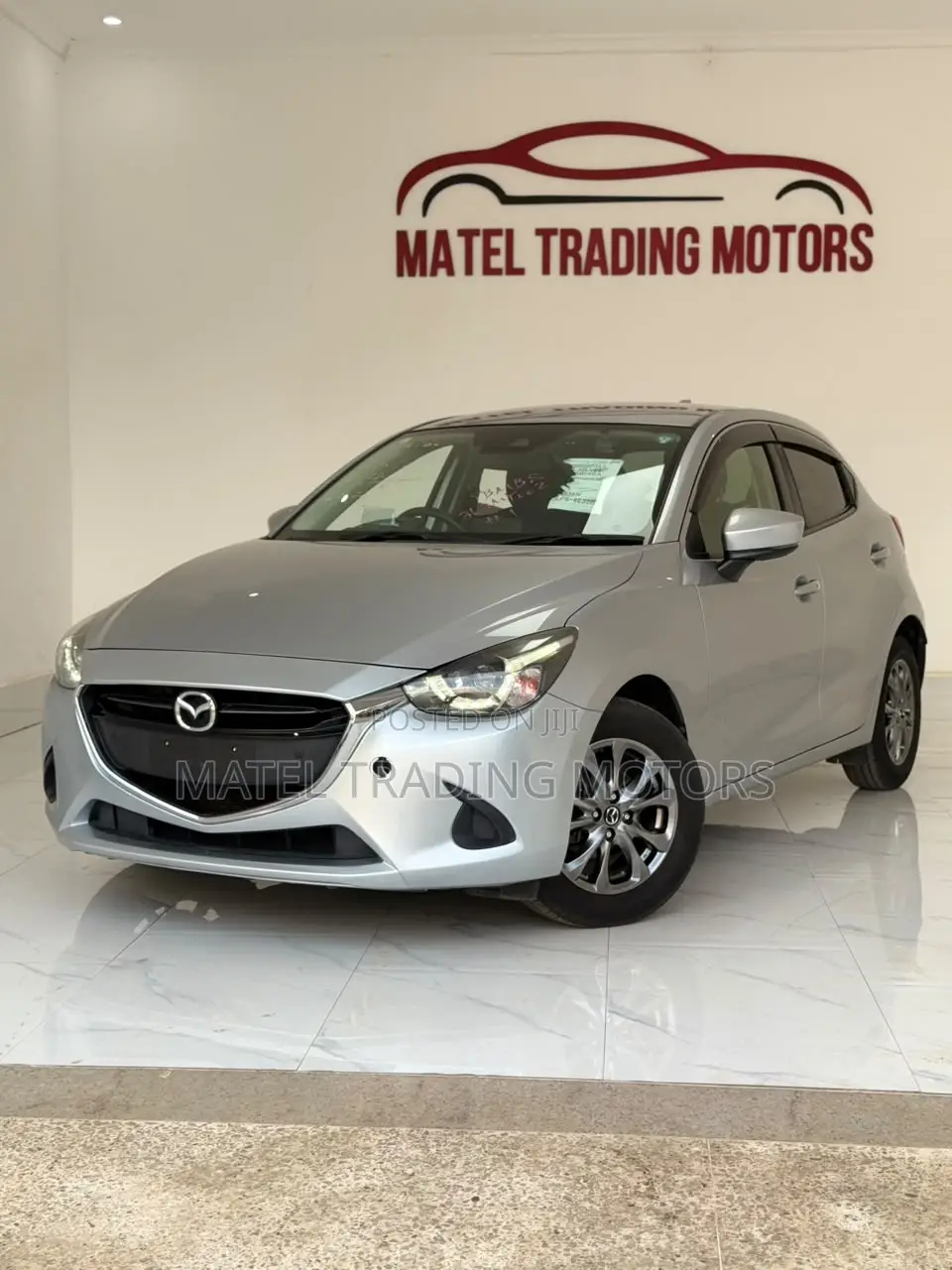 Mazda Demio 2017 Silver
