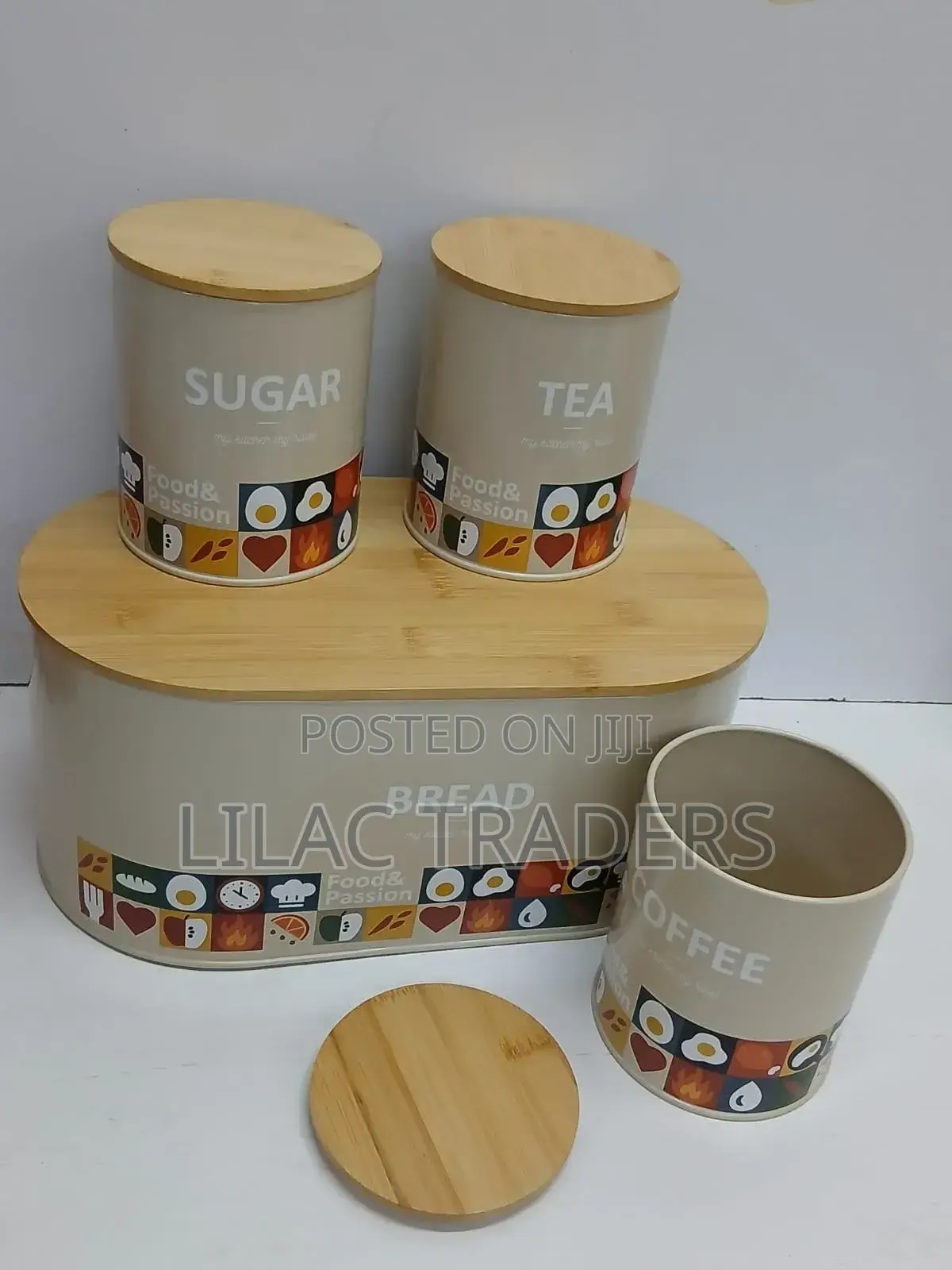 Elegant Bread Bin With 3pcs Canisters