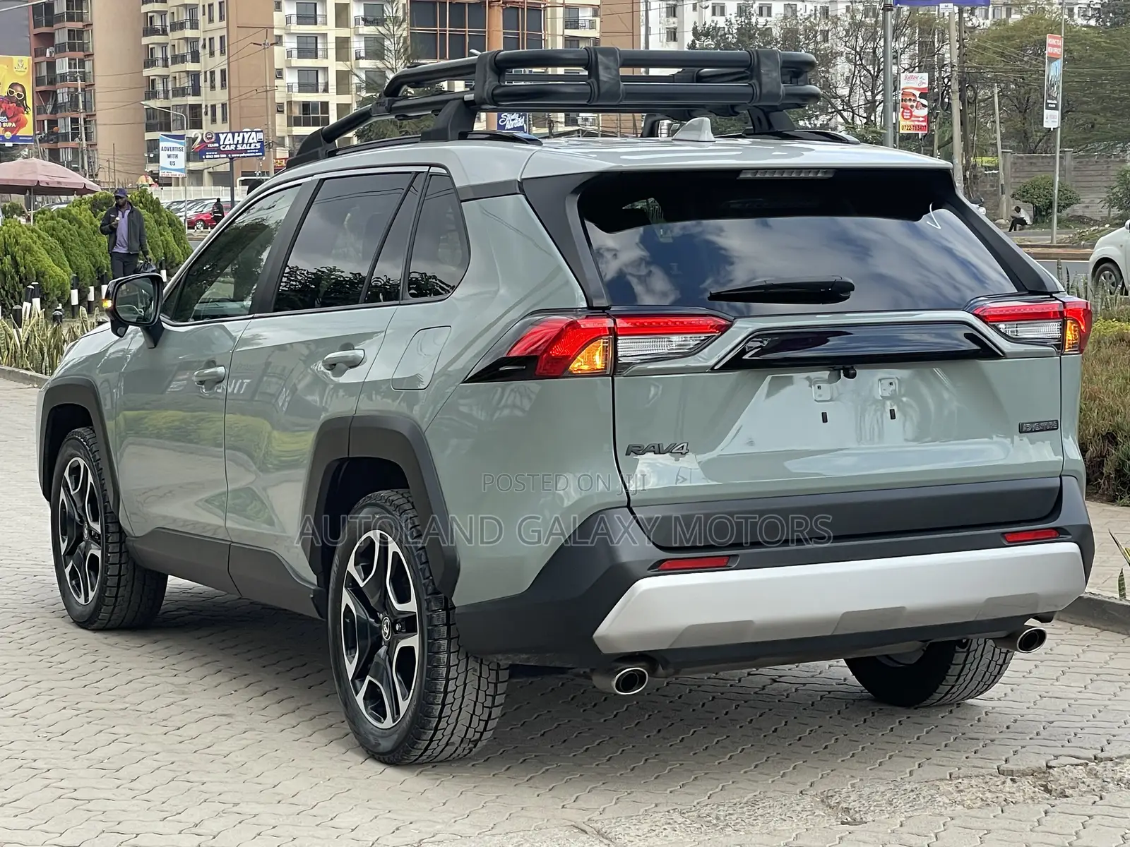 Toyota RAV4 2019 Green