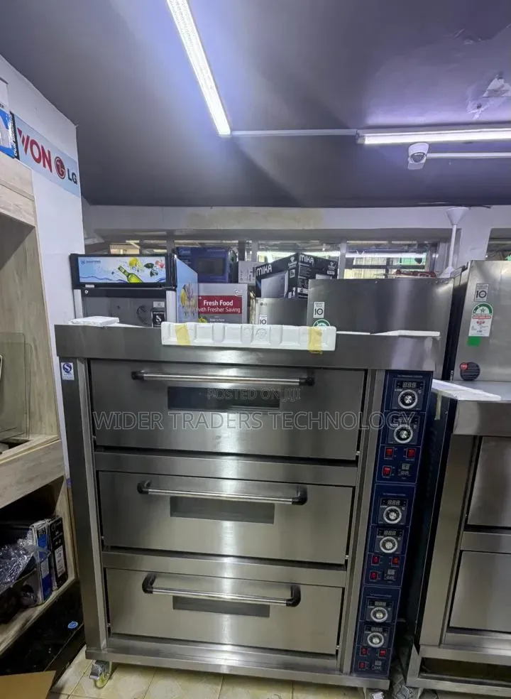 Euromax Deck Oven 3 Deck 6 Trays Comes With Free Trays