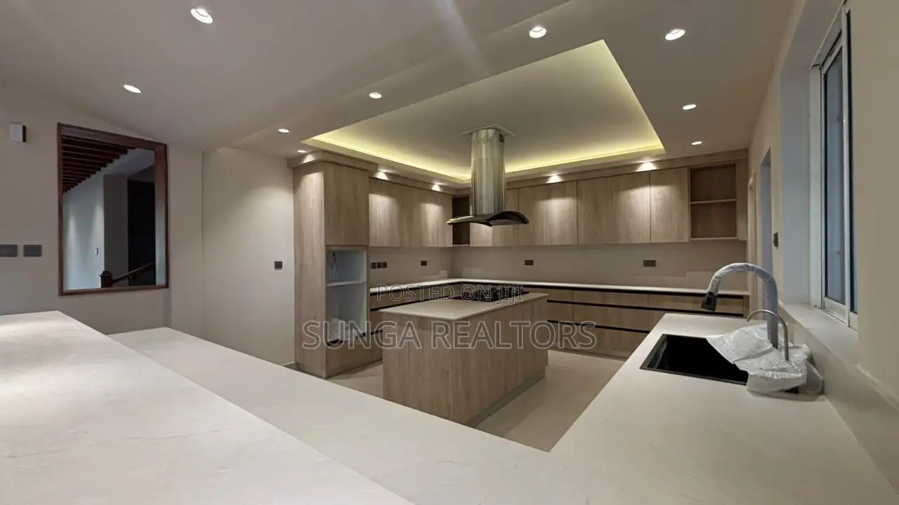 4bdrm House in General Mathenge Rd., Spring Valley for rent