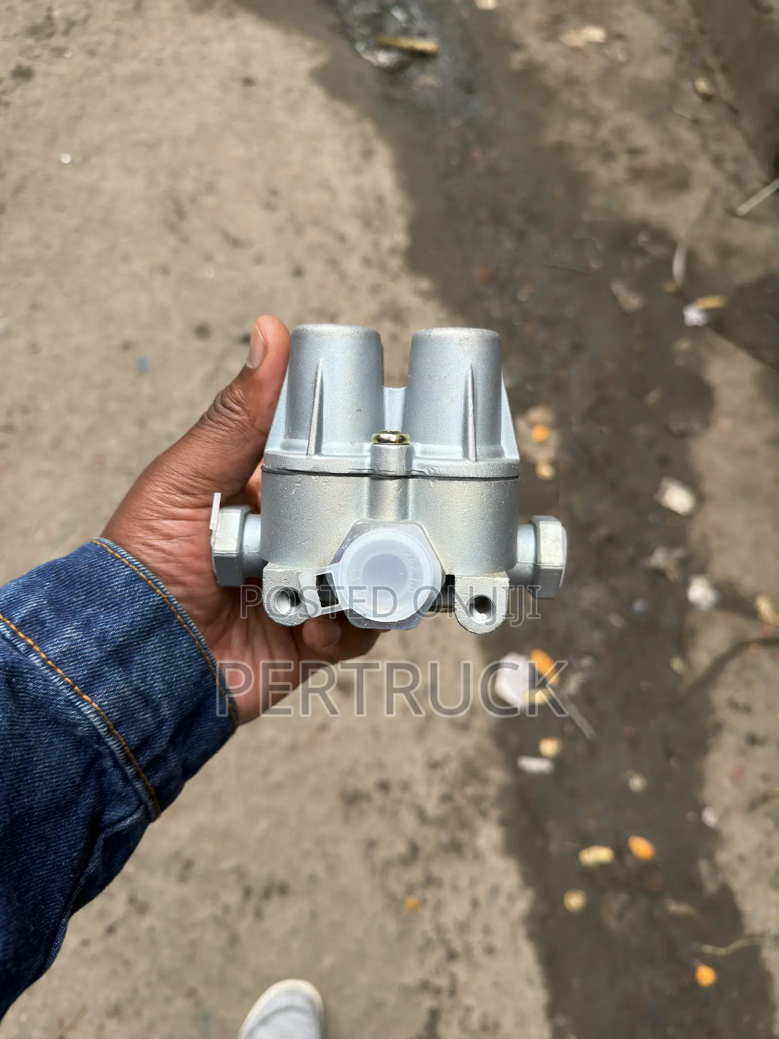 Four Circuit Protection Valve Fits() Shacman/Steyr
