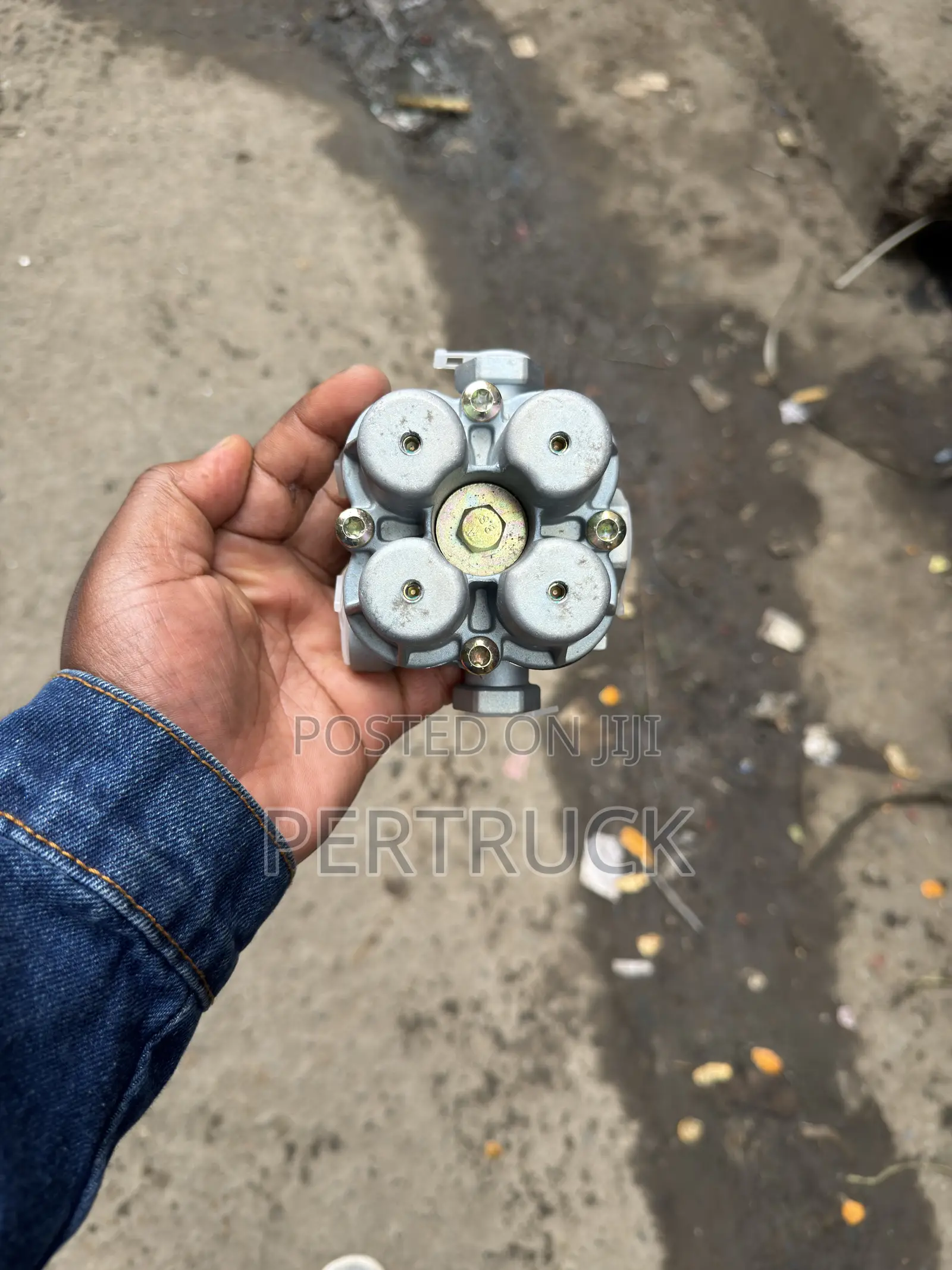 Four Circuit Protection Valve Fits() Shacman/Steyr