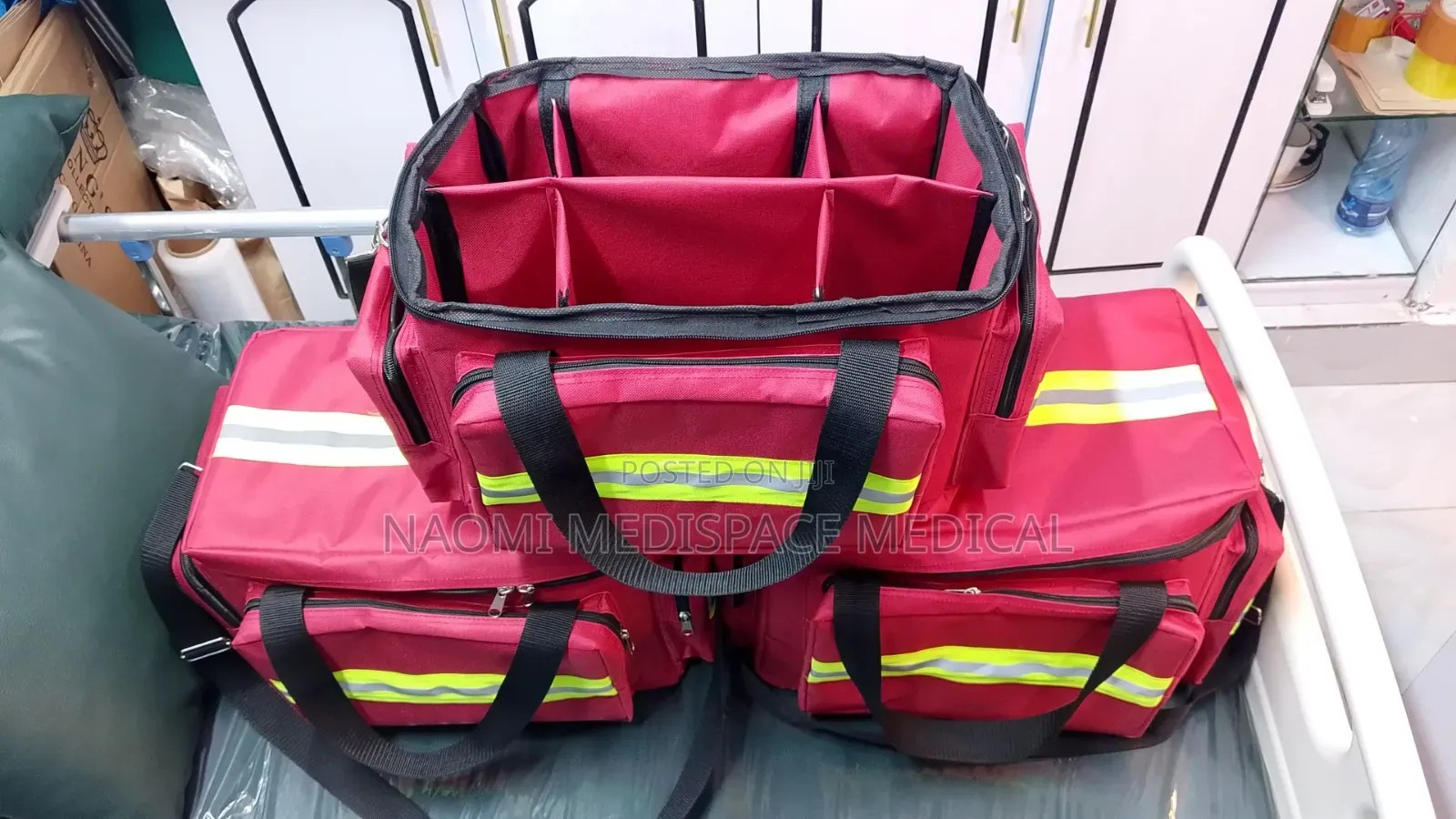 Empty Emergency Trauma Bags With Compartments