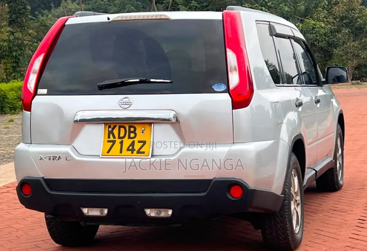 Nissan X-Trail 2014 Silver