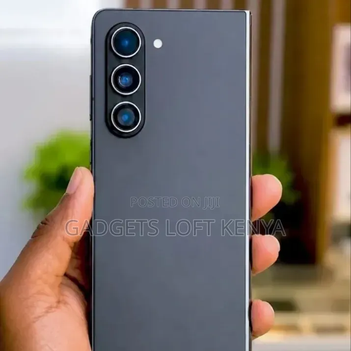New Samsung Galaxy Fold 5G 512 GB Black