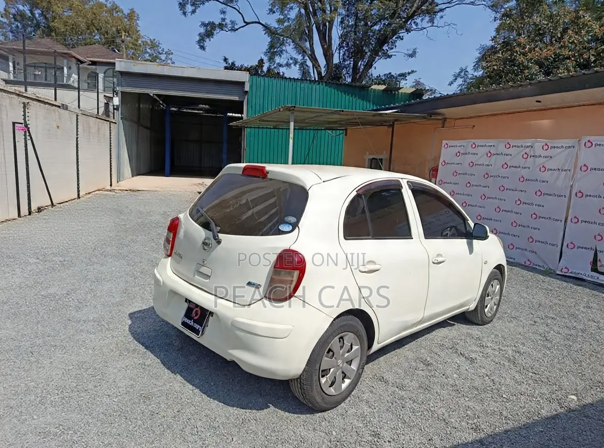 Nissan March 2012 Pearl