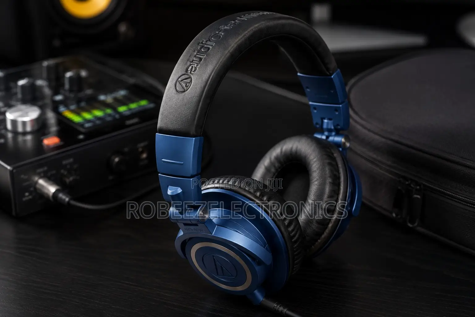 Udio-Technica ATH-M50xDS Closed-Back Monitor Headphones (Deep Sea)
