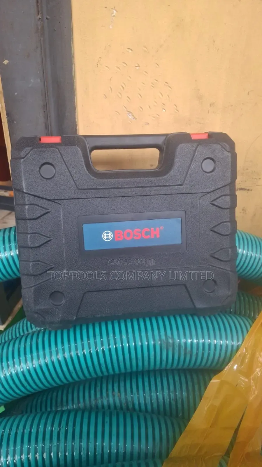Bosch 21volts Drill With 2batteries