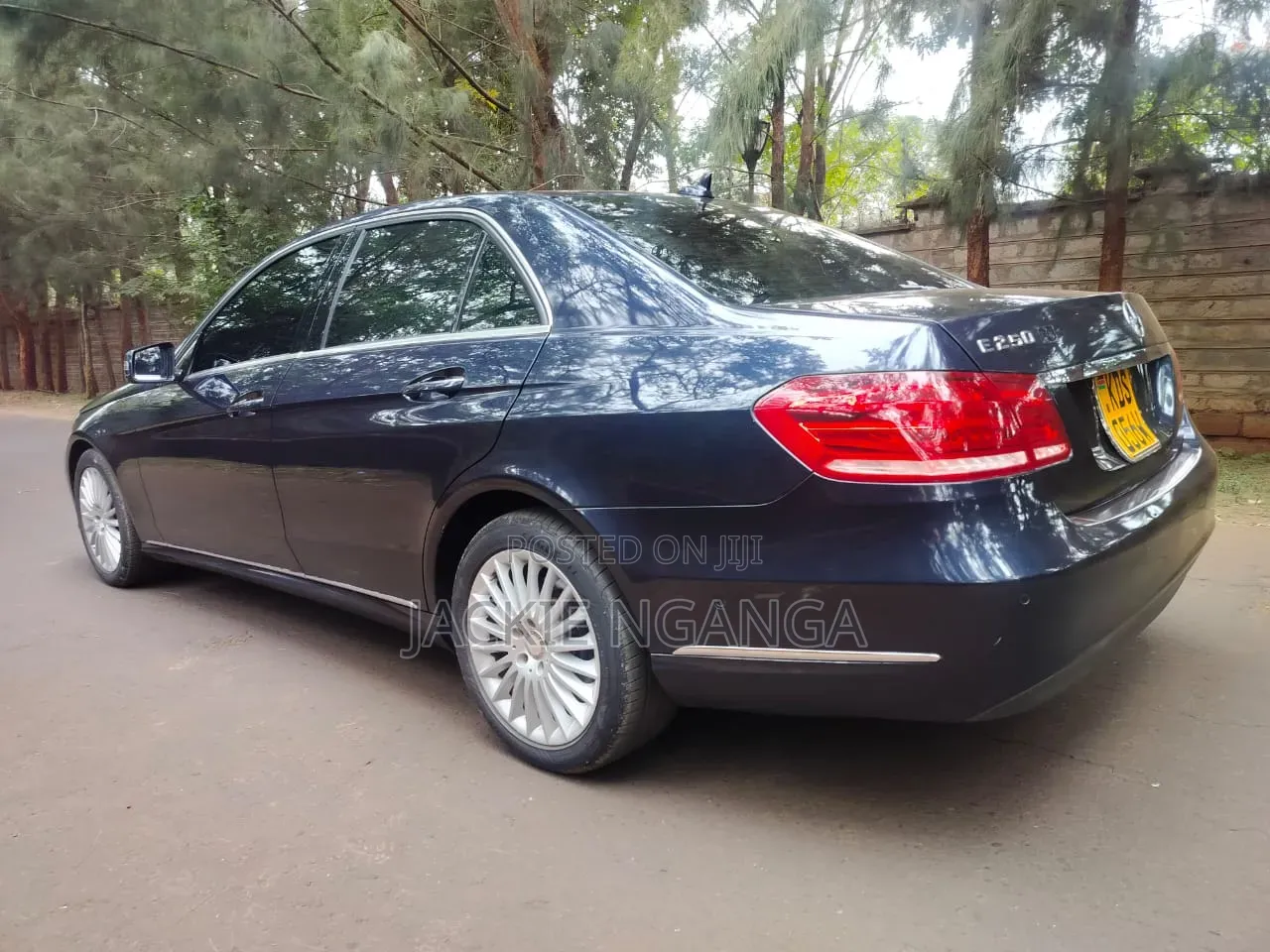 Mercedes-Benz E250 SV Premium 2014 Blue
