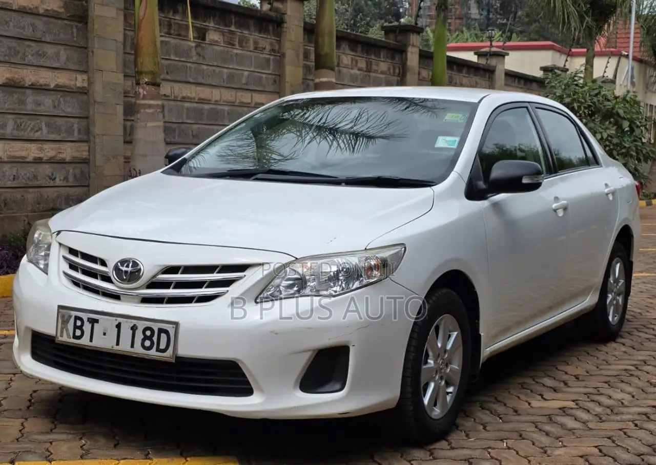 Toyota Corolla 2012 White