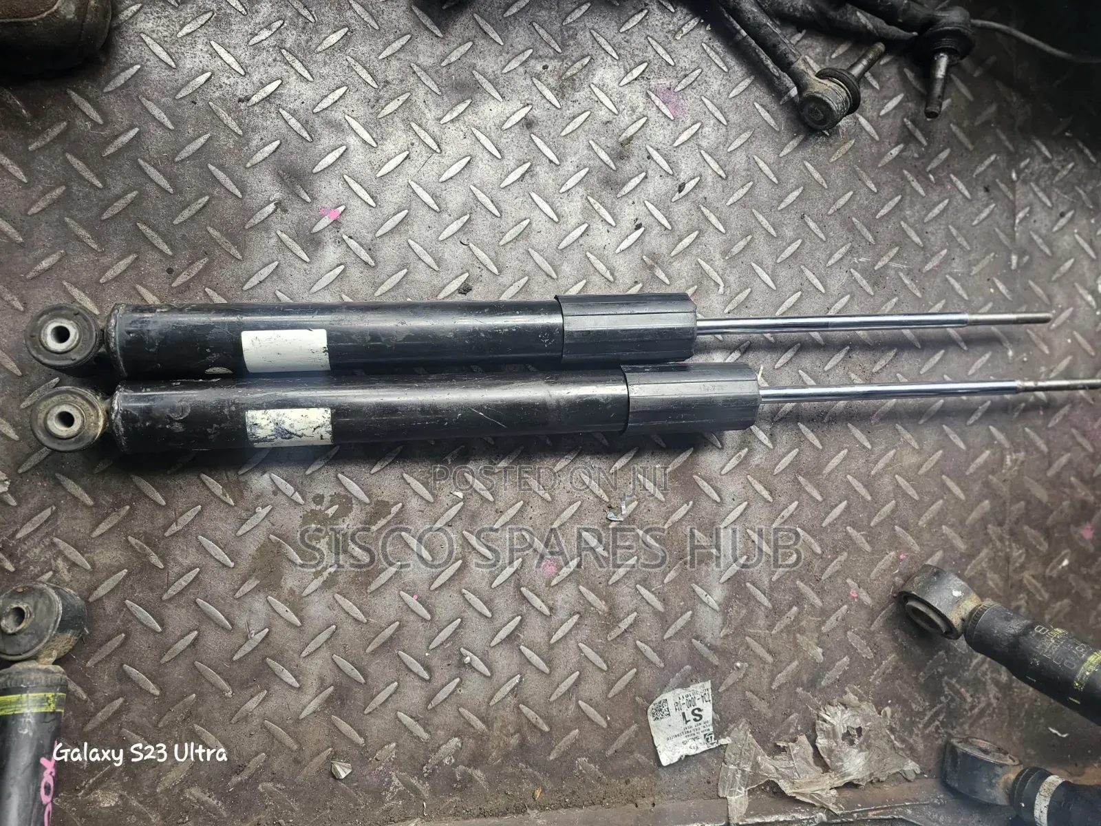 Rear Shocks Honda Vezel