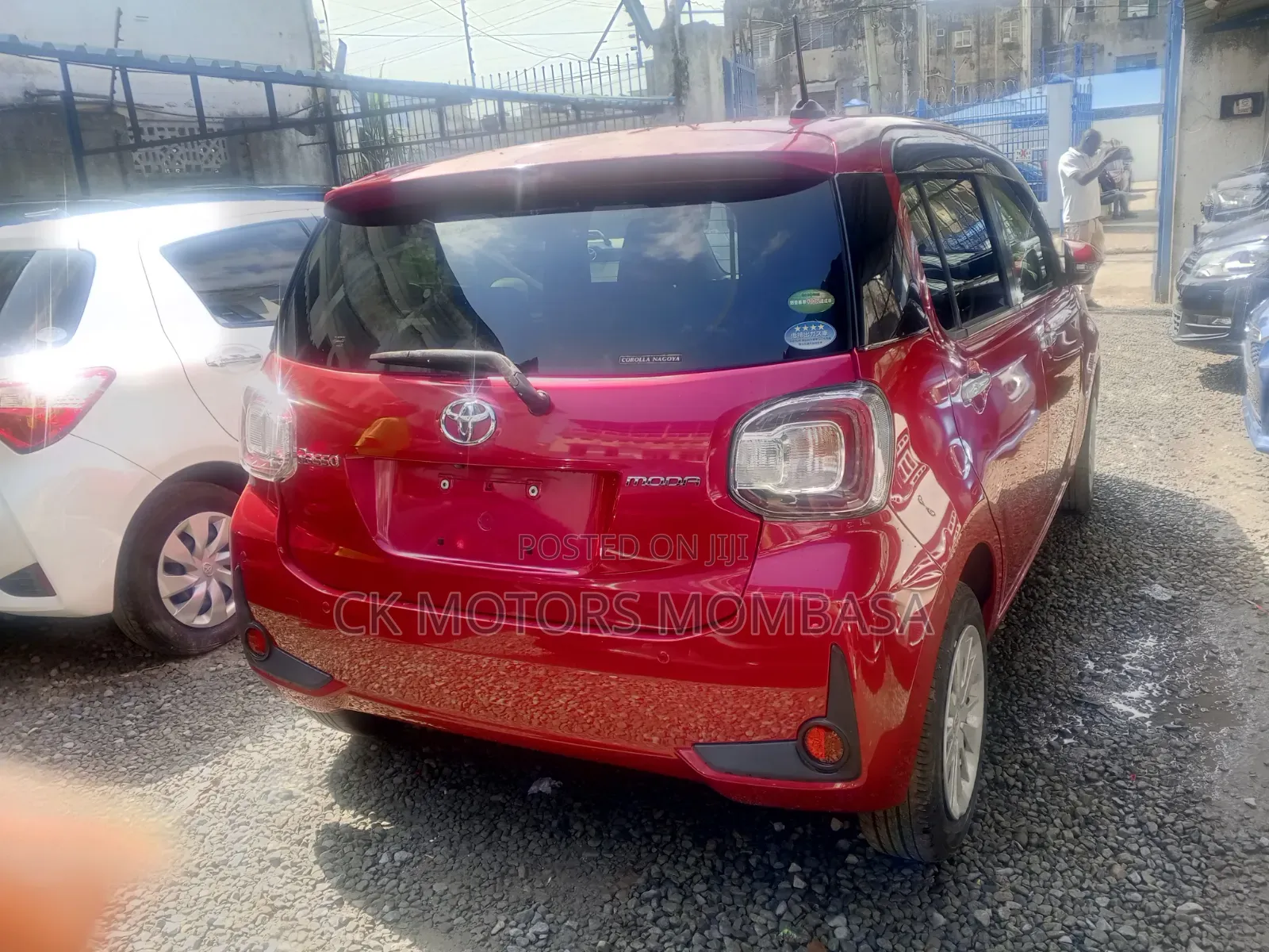 Toyota Passo 2020 Maroon