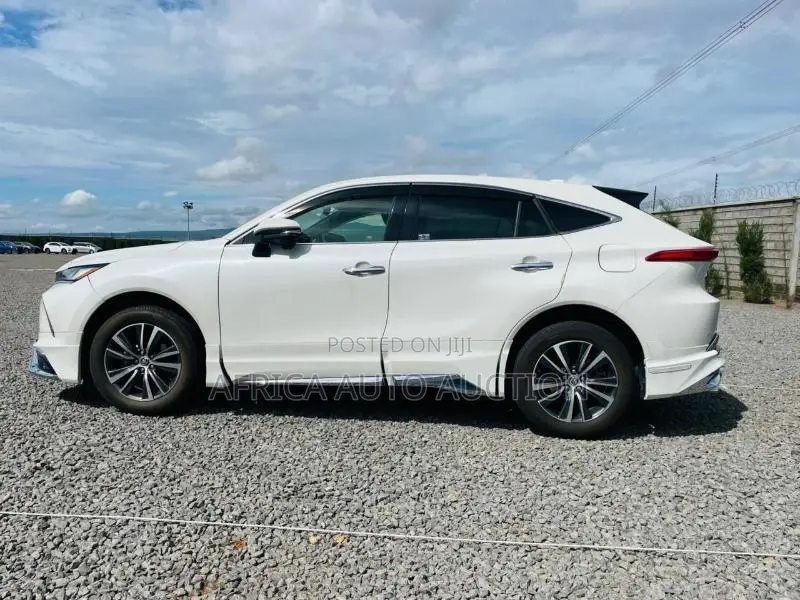 Toyota Harrier 2020 White