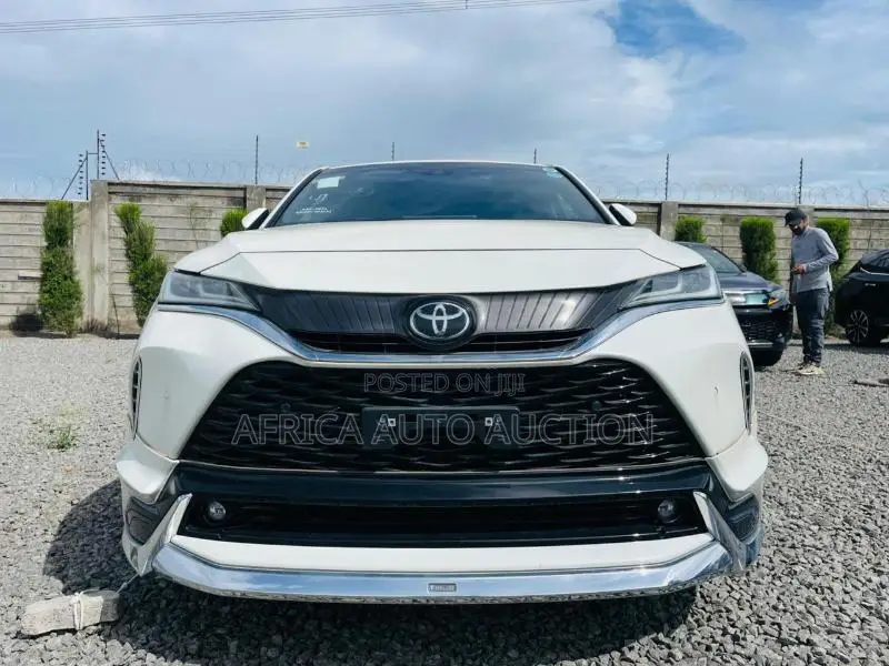 Toyota Harrier 2020 White