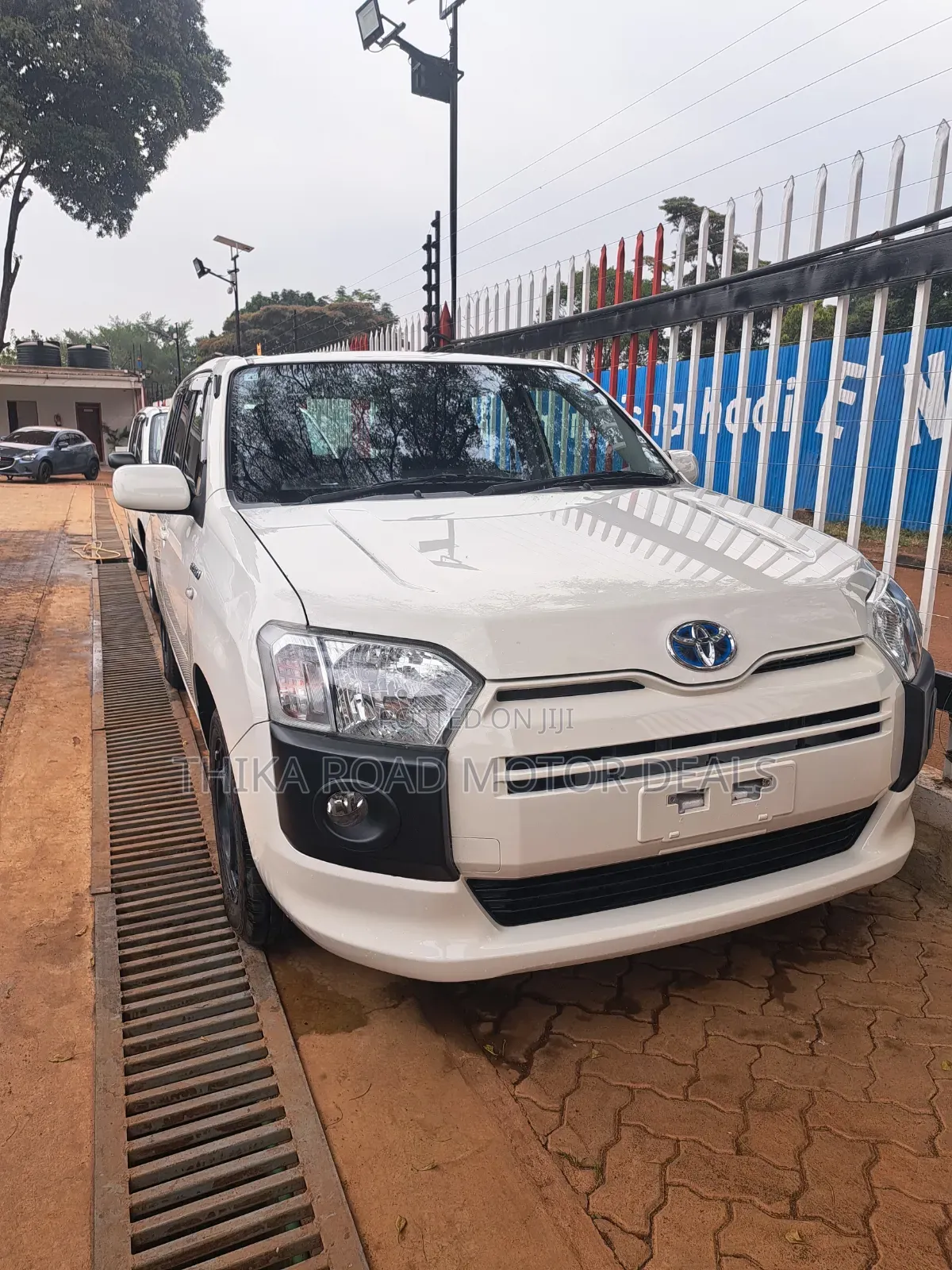 Toyota Succeed 2019 White