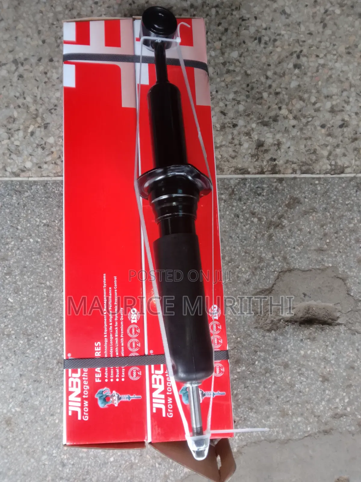 Front Shocks Toyota Fortuner/ Vigo 4wd,revo