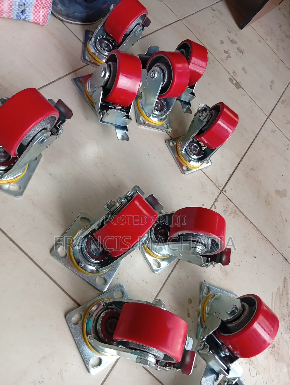 Rotating Castor Wheels