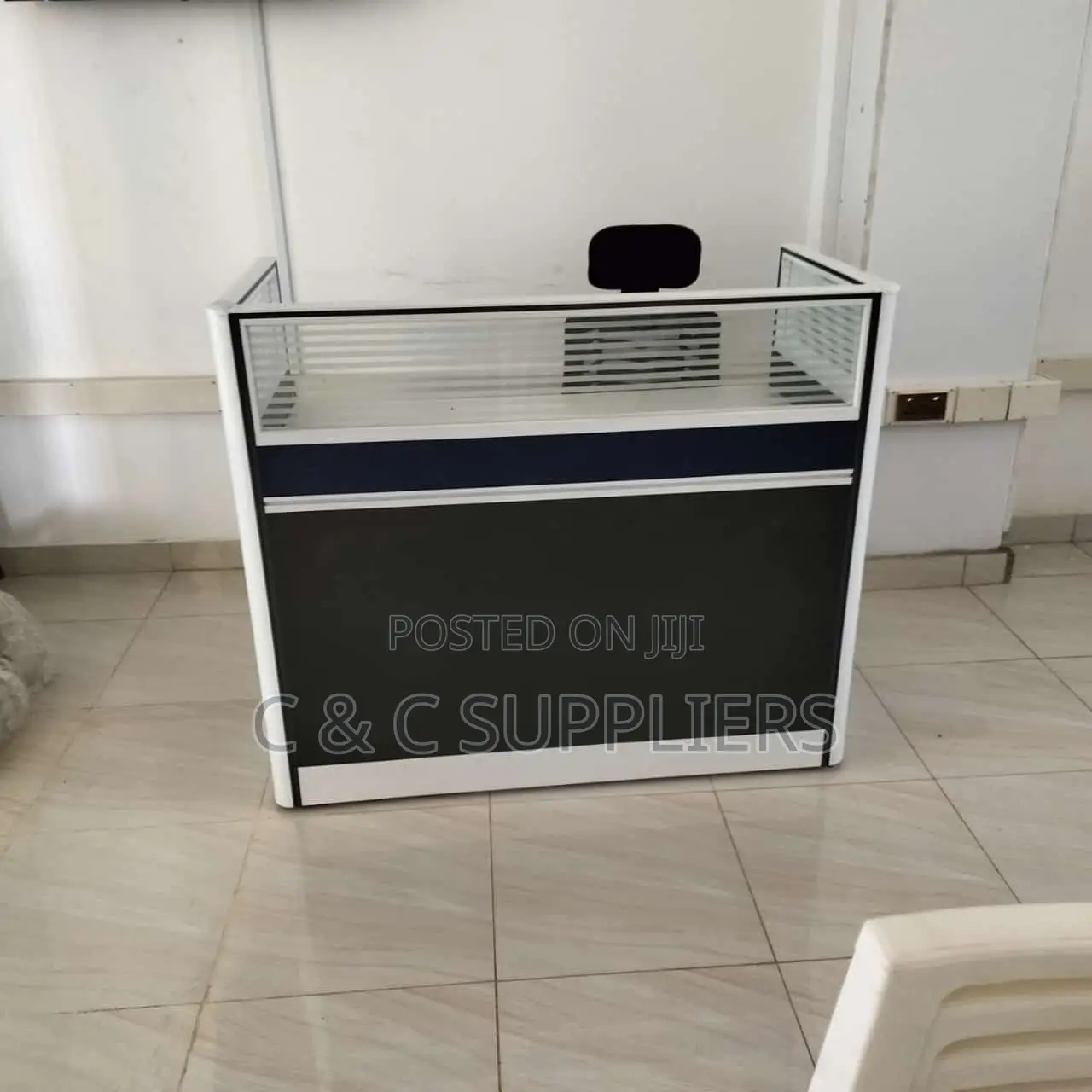 Single Seater Modular Workstation