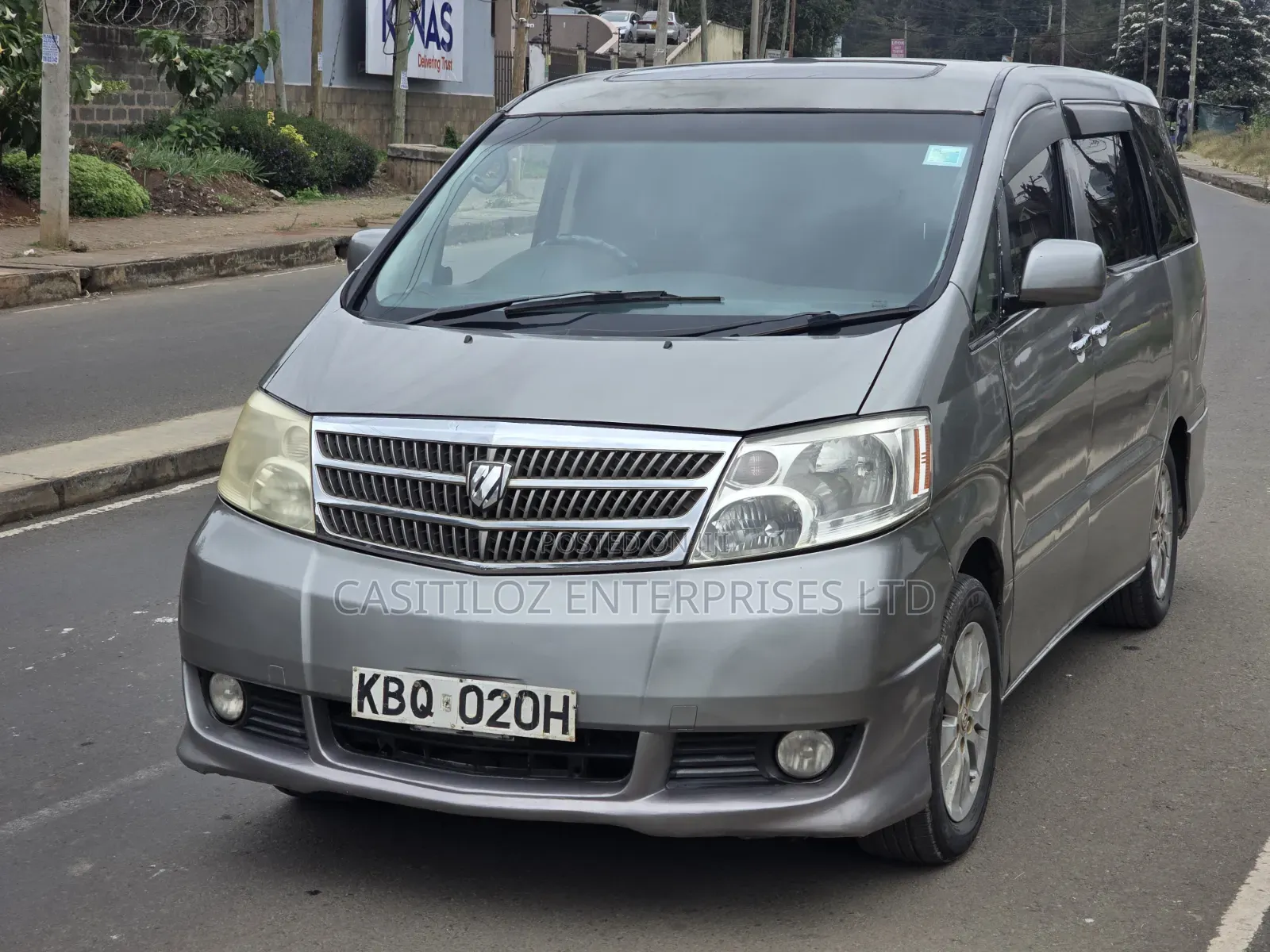 Toyota Alphard 2006 Gray