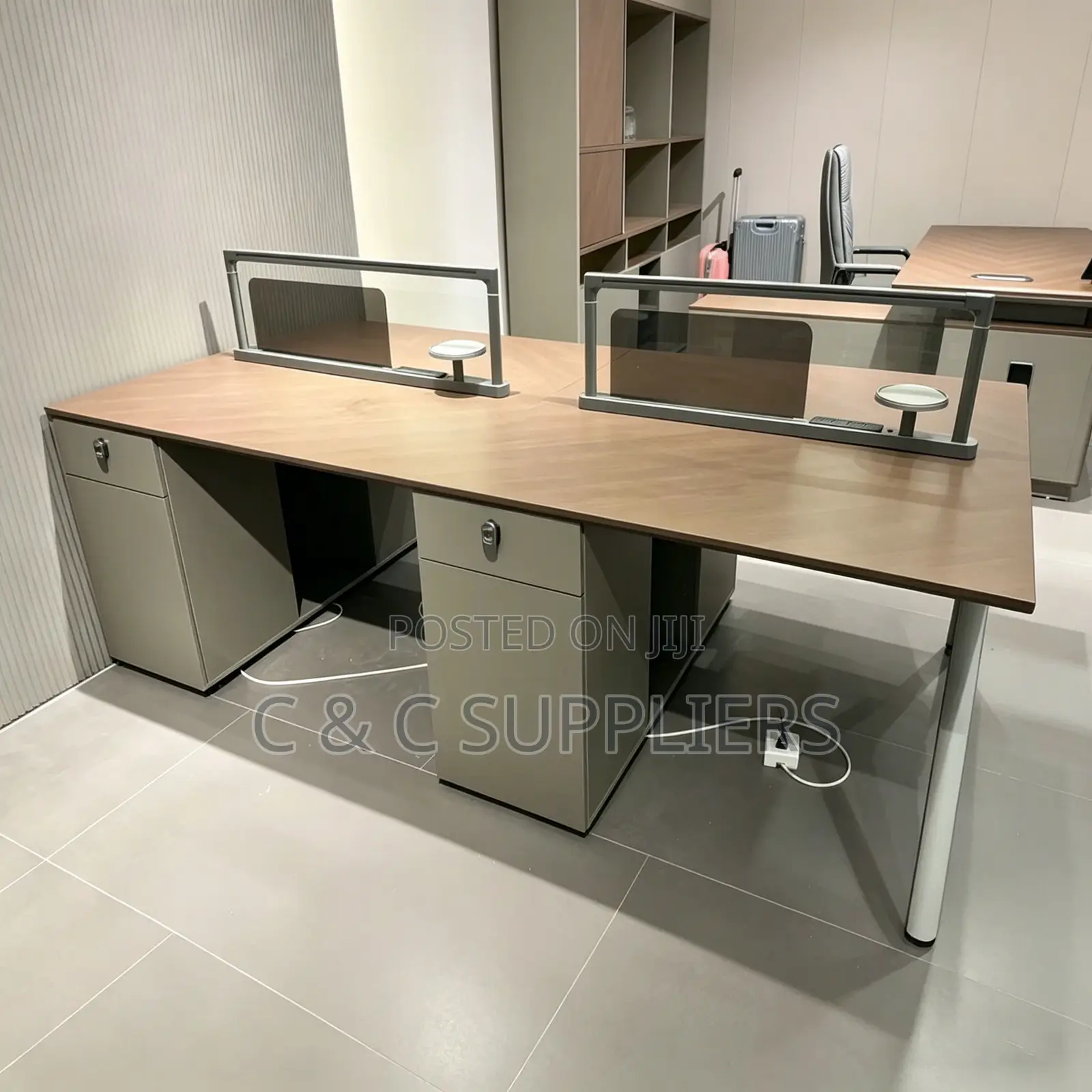 Modern Imported Workstation-4 Way