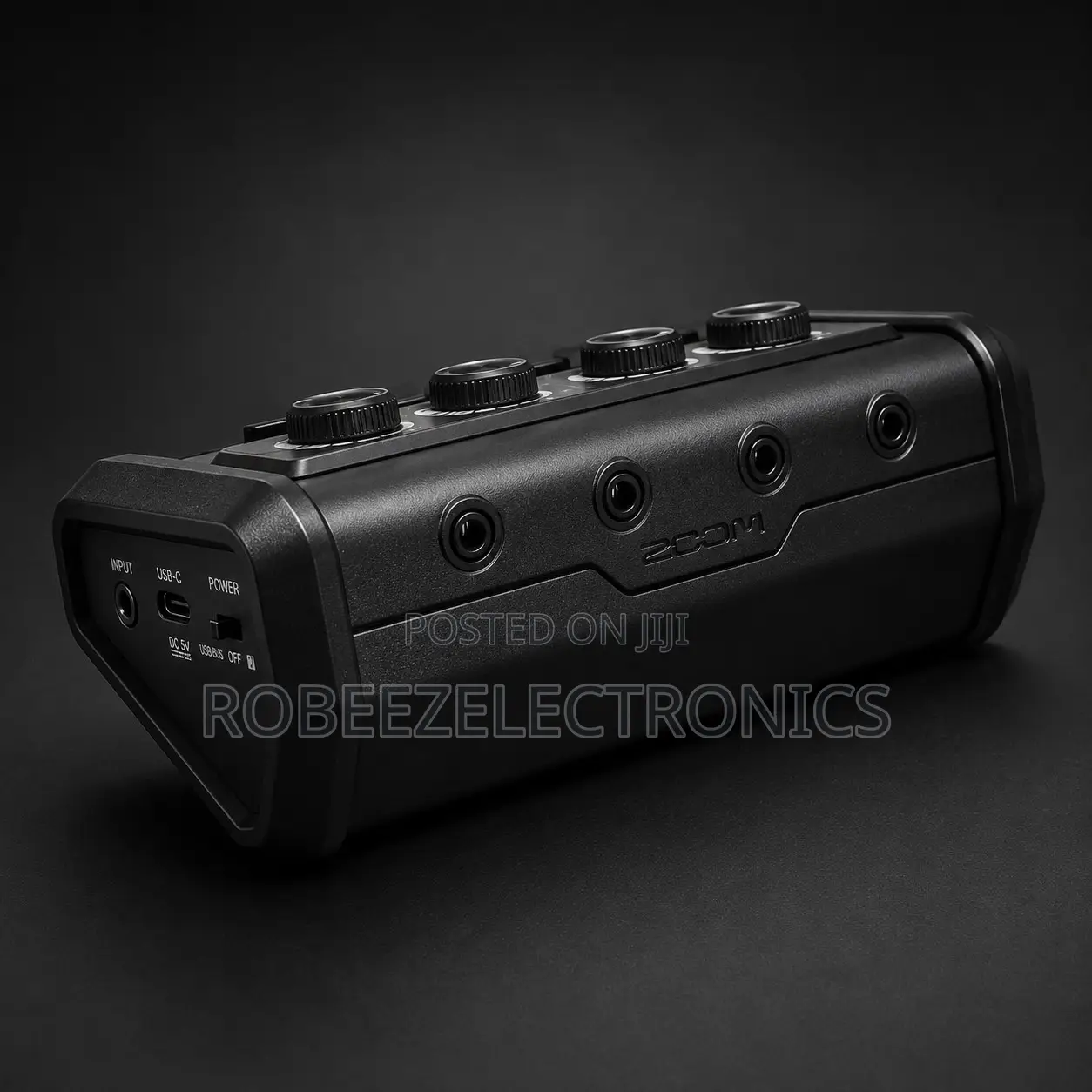 Zoom ZHA-4 Handy Headphone Amplifier