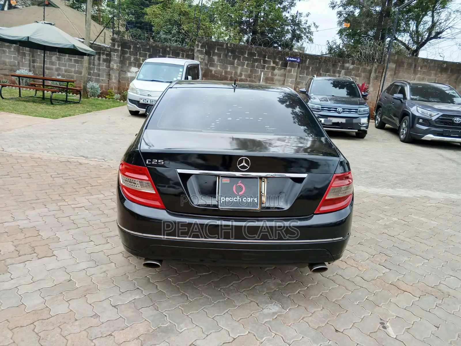 Mercedes-Benz C250 2008 Black