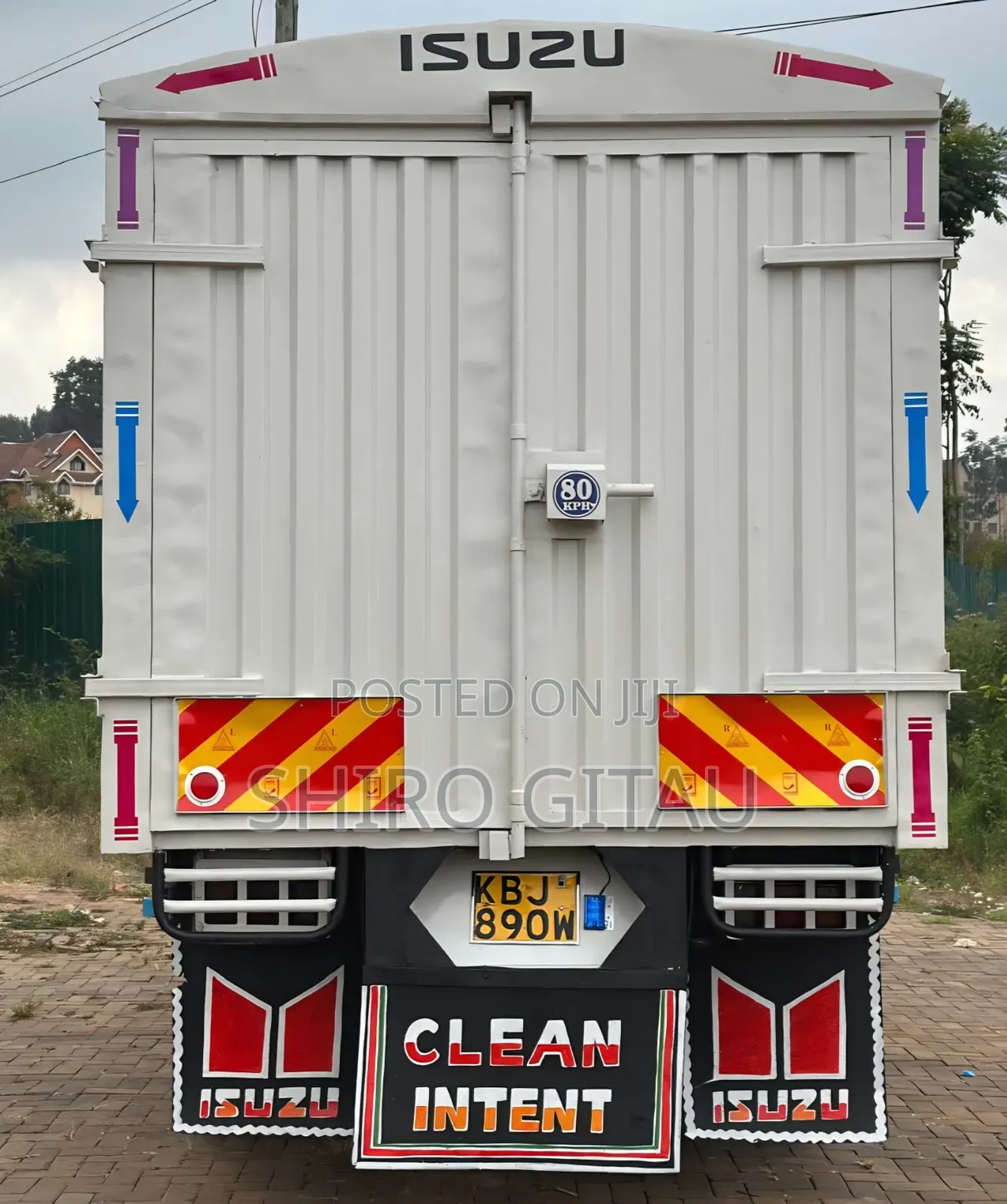 Isuzu NPR Local