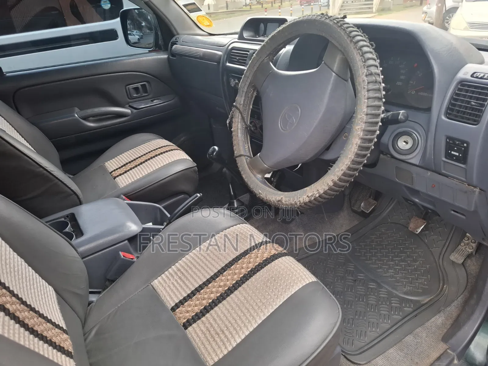Toyota Land Cruiser Prado 2002 Green